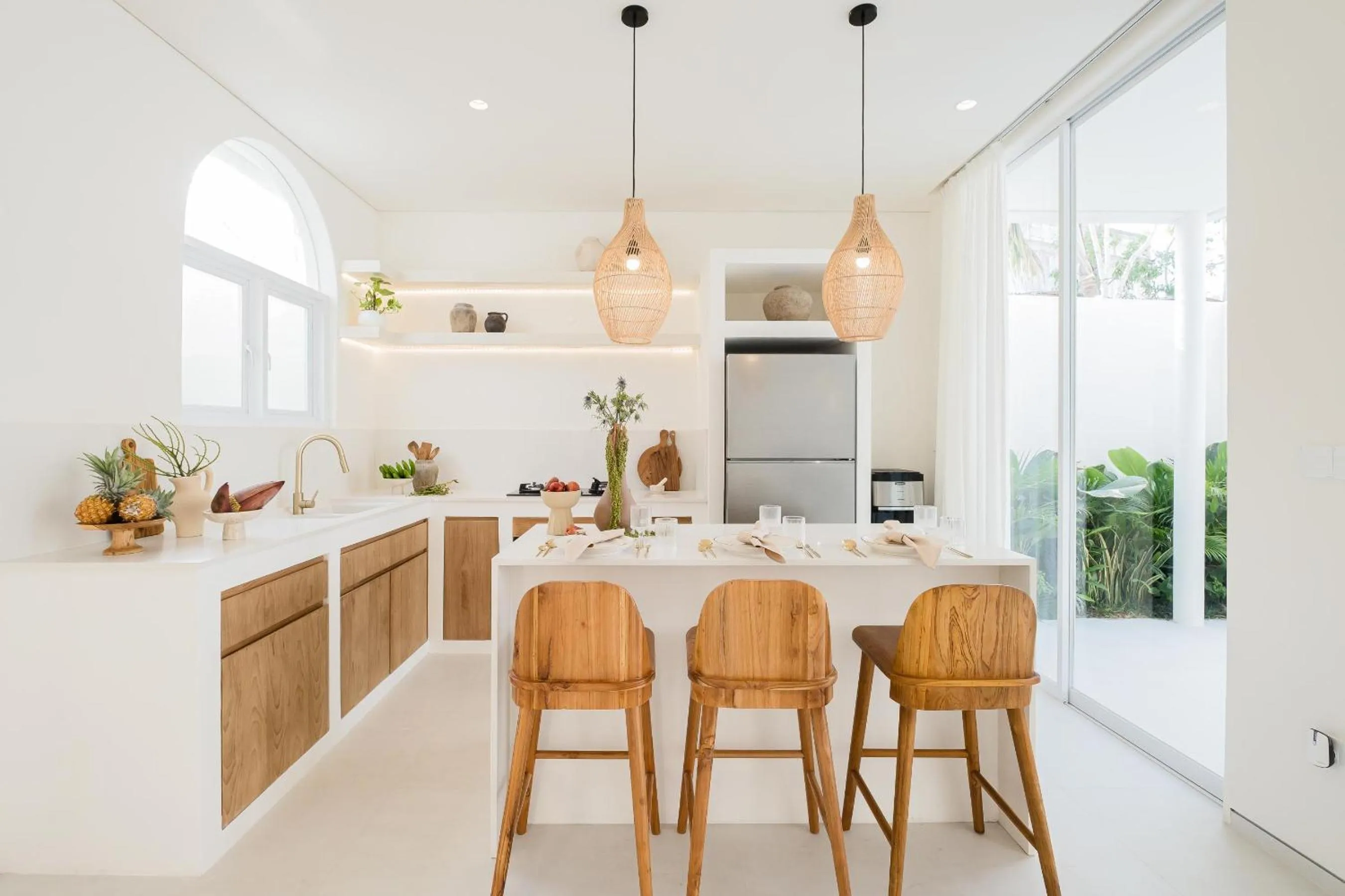 Kitchen or kitchenette in Mazari Villas