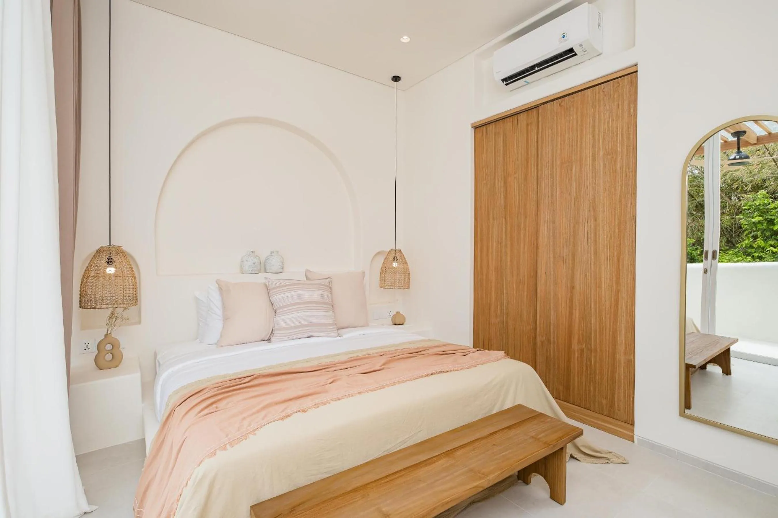 Bed in Mazari Villas