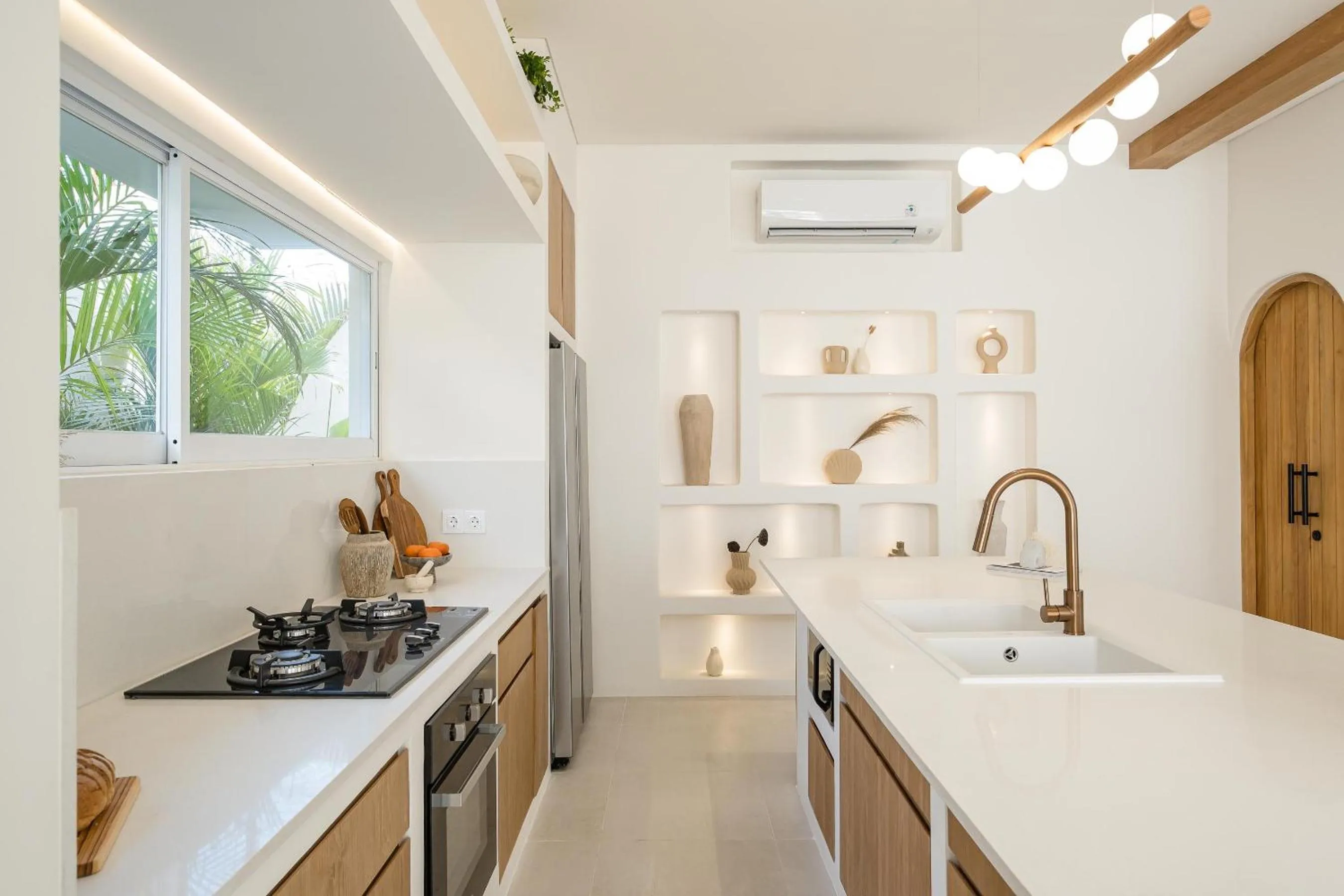 Kitchen or kitchenette in Mazari Villas