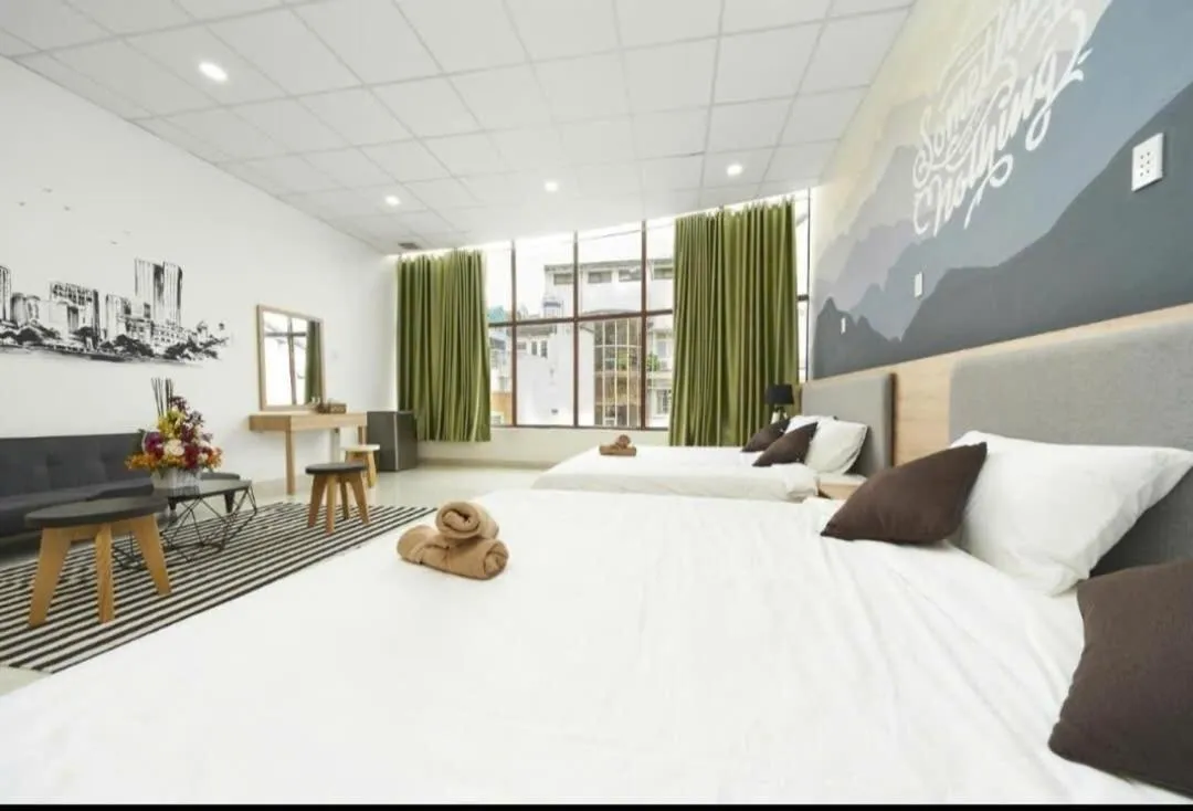 Bed in Alleyway home