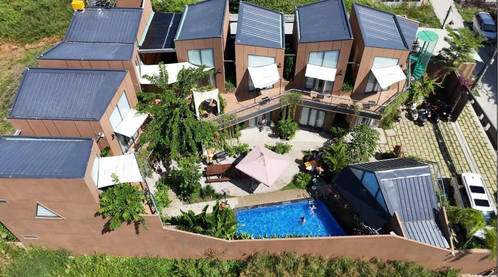 Property building in Vanilla Ho Tram Homestay