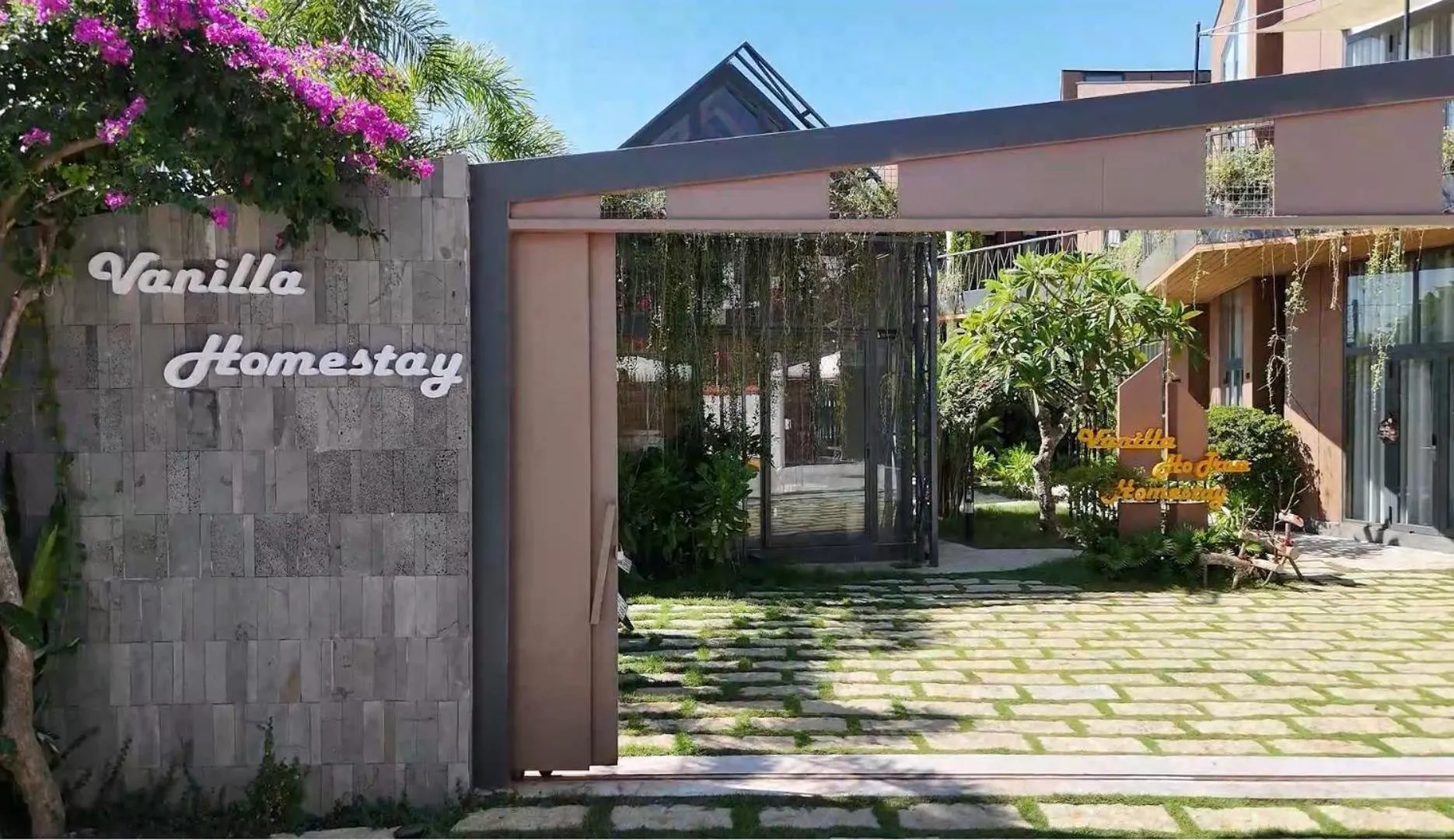 Property building in Vanilla Ho Tram Homestay