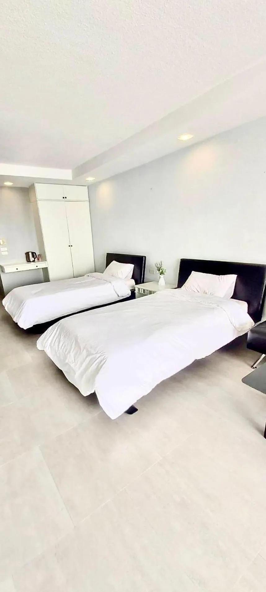 Bed in Milford paradise