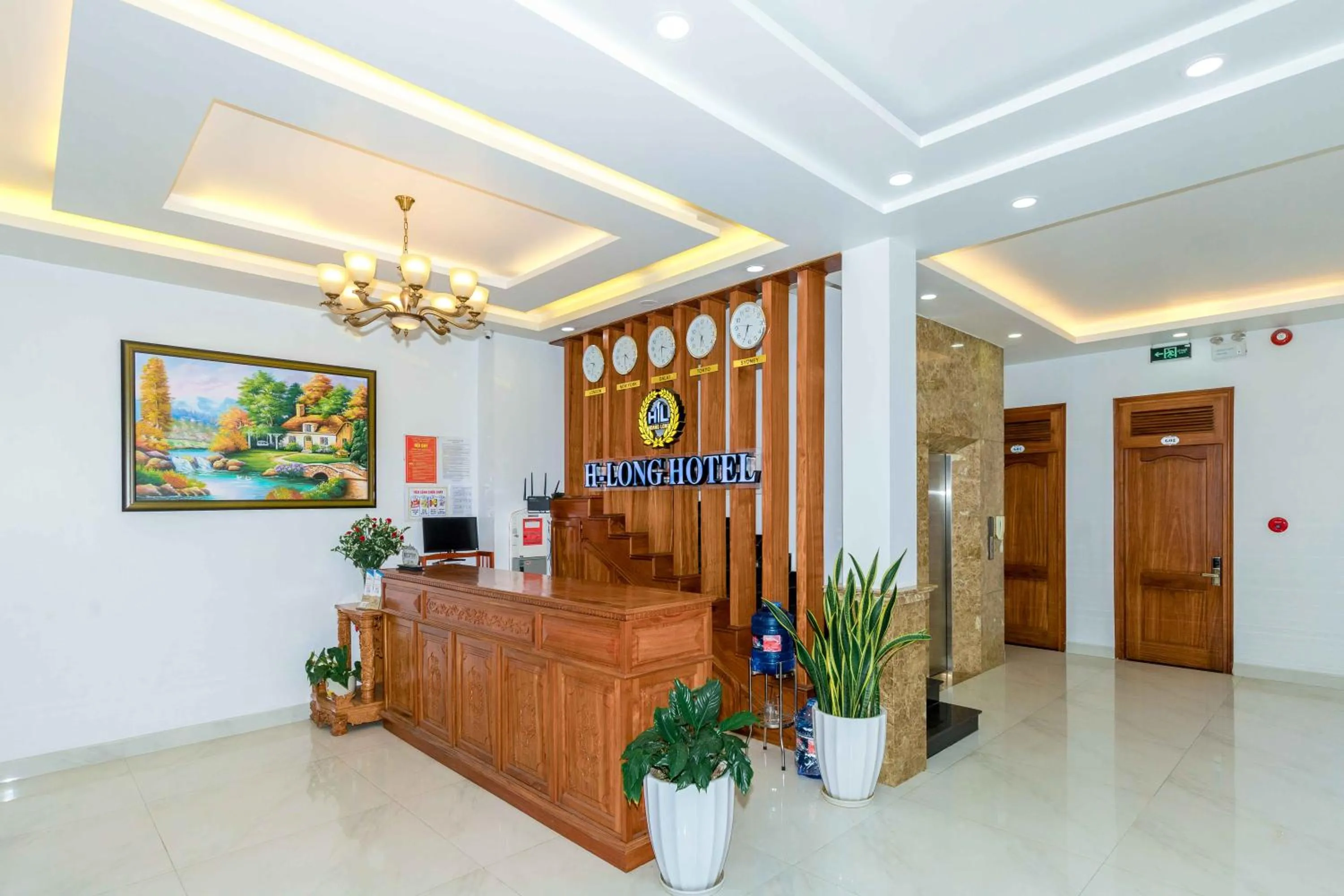 Lobby or reception in H-Long Dalat Hotel - Ngay Trung Tâm