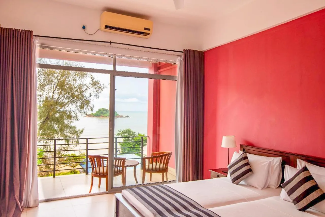 Bed in Twenty -Two Dazzle Bay