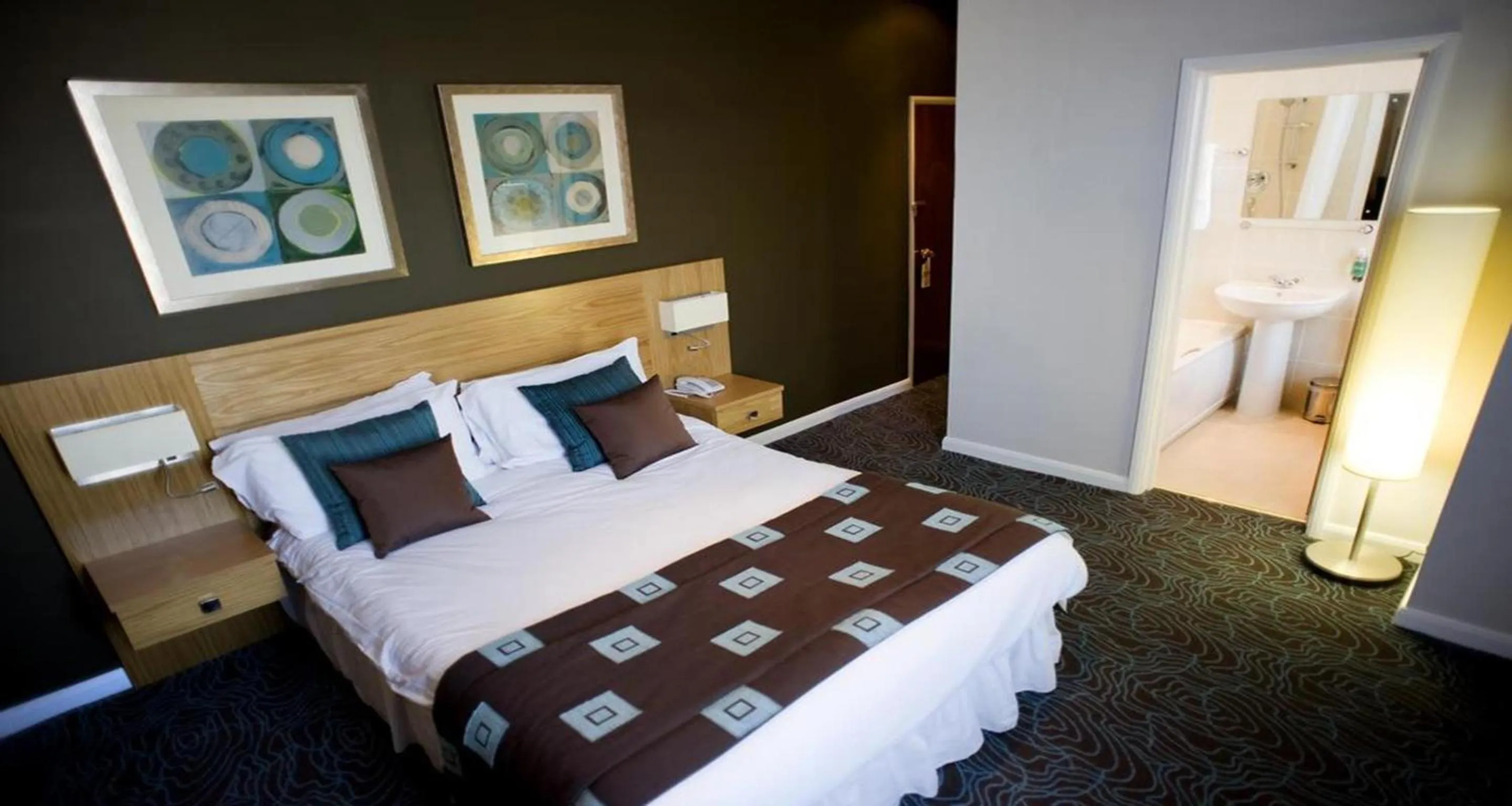 Bedroom, Bed in Best Western Plus Nottingham Westminster Hotel