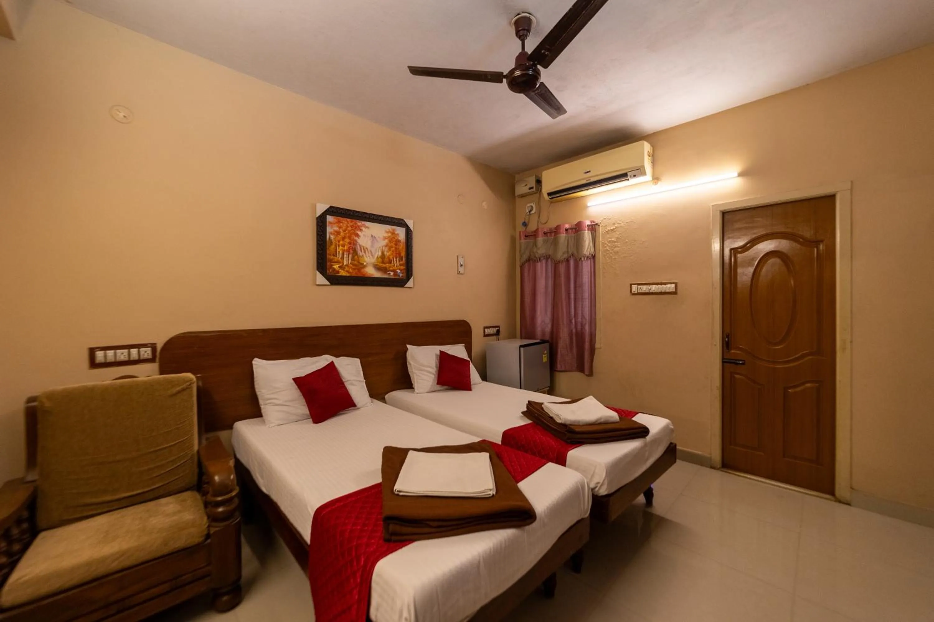 air conditioner, Bed in Nataraja Residency
