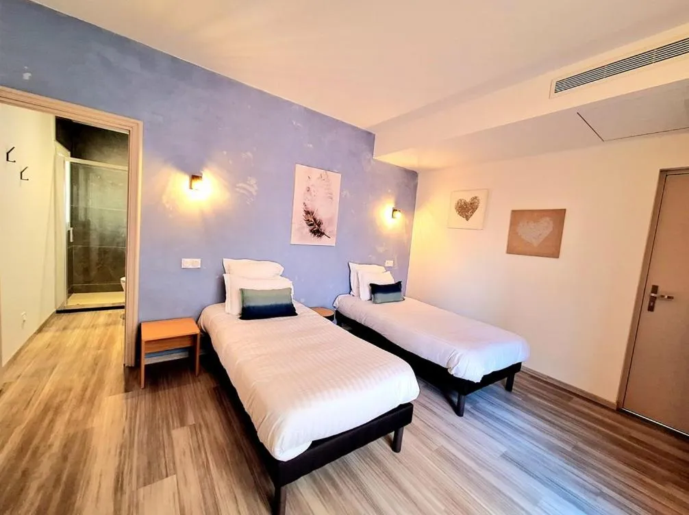 Bed in Domaine de la Mautanne