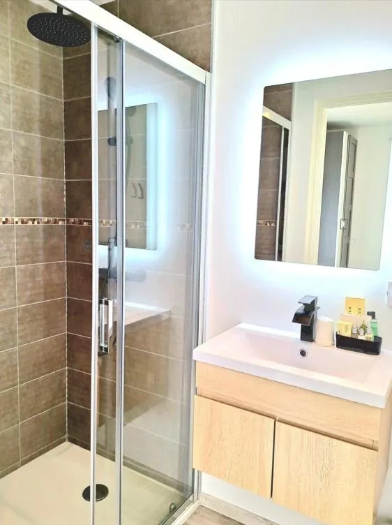 Shower in Domaine de la Mautanne