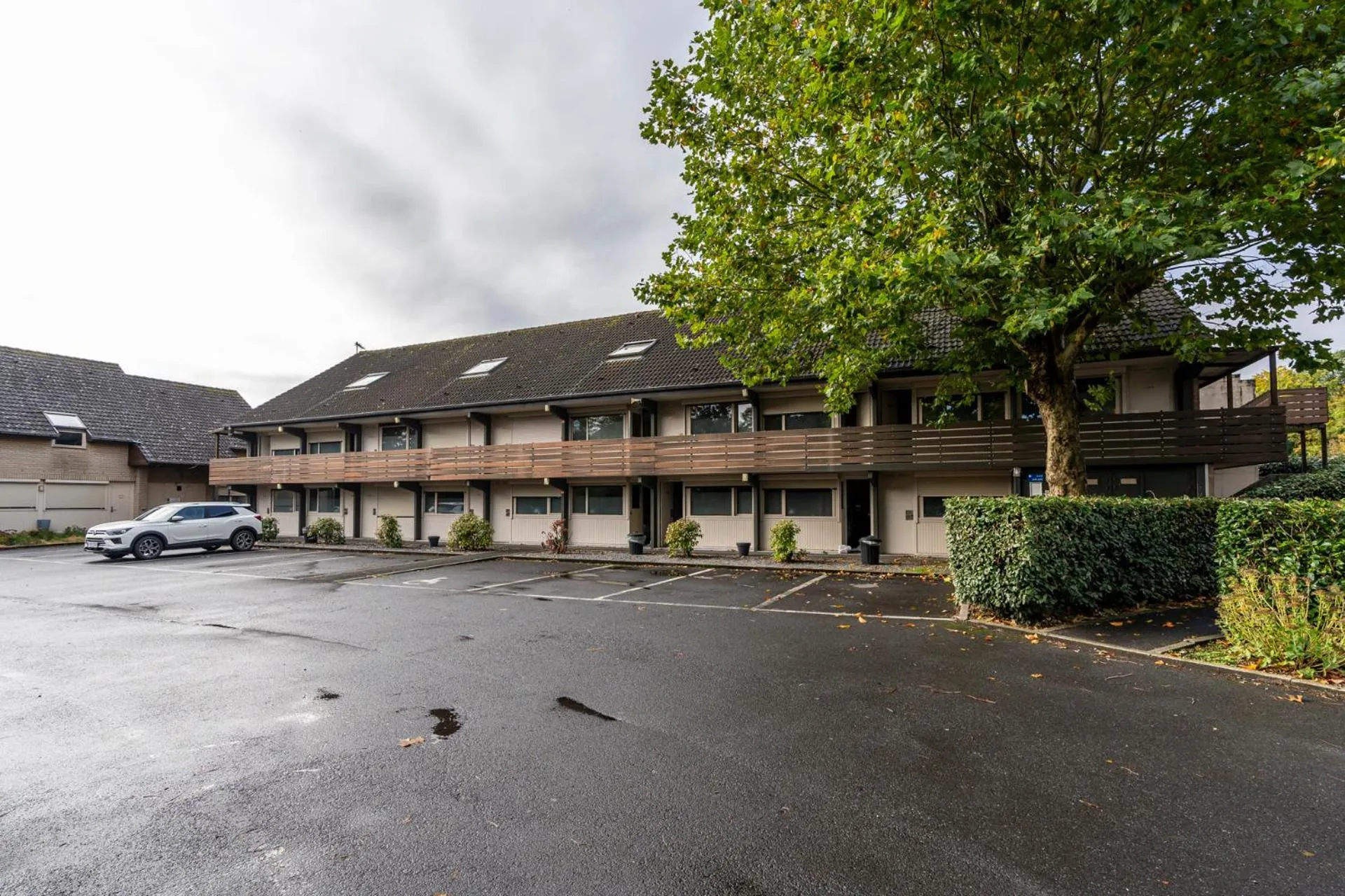 Property building in Sleep & Go Brugge