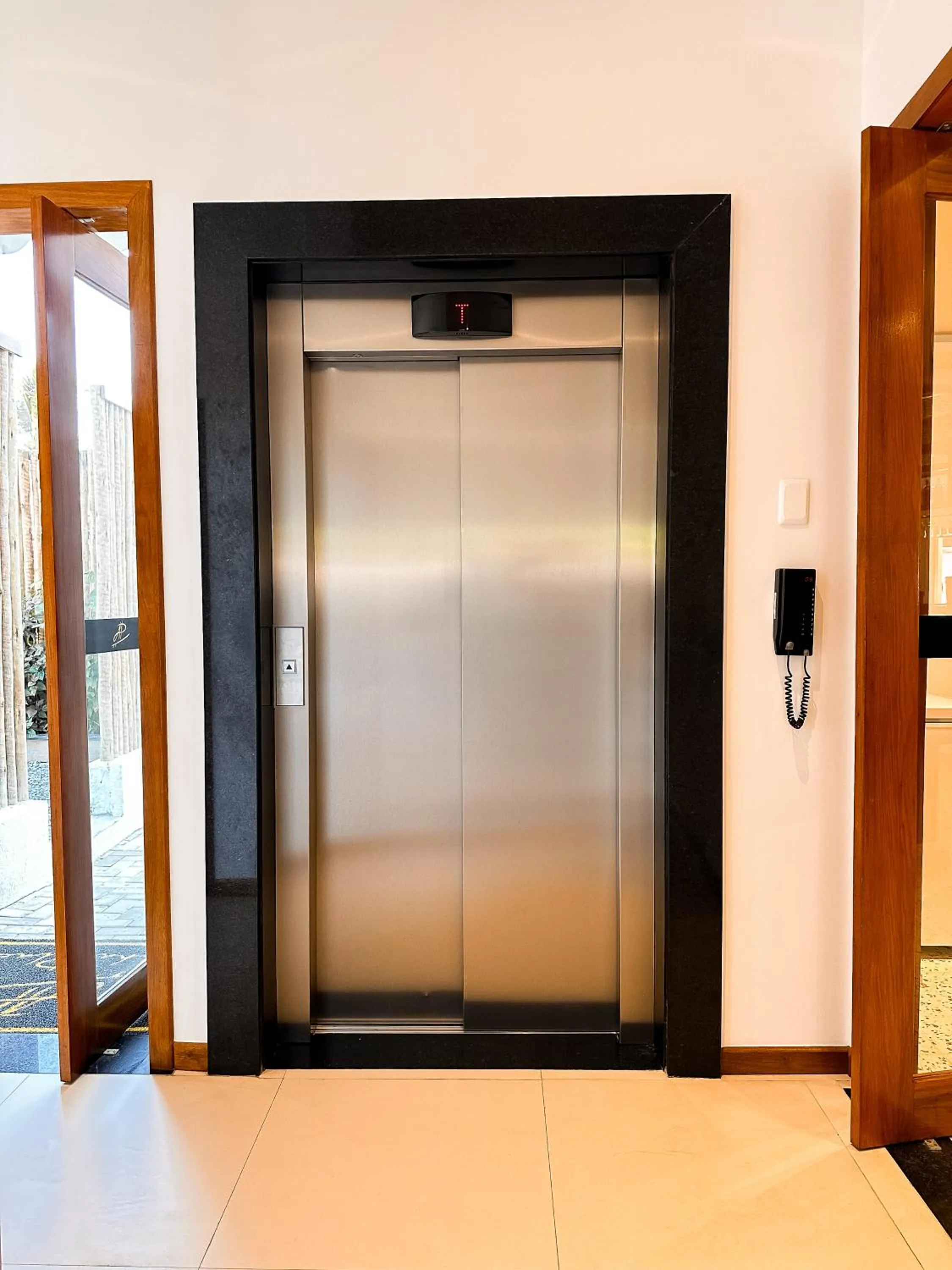 elevator in Aloha Palace Hotel