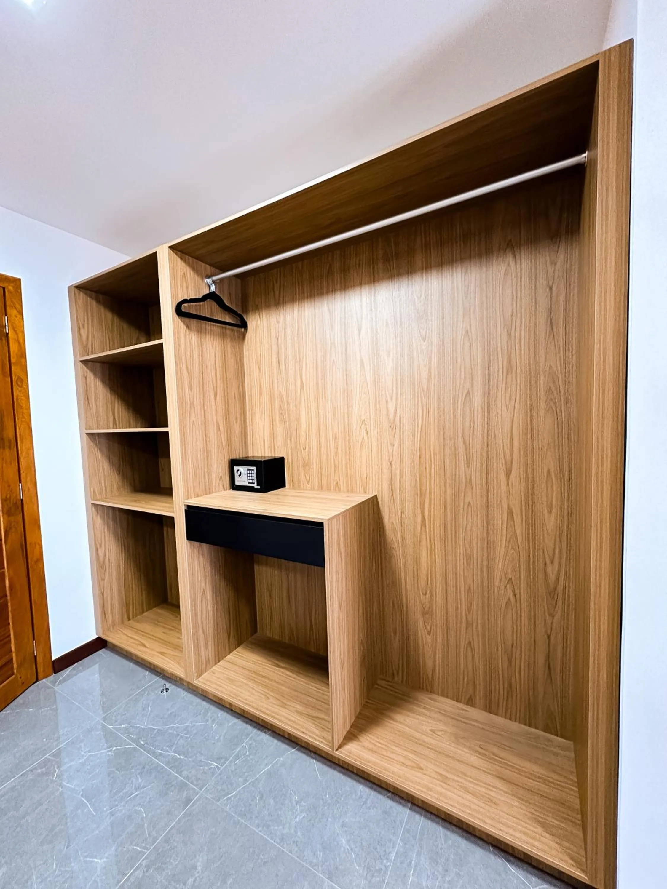 safe in Aloha Palace Hotel