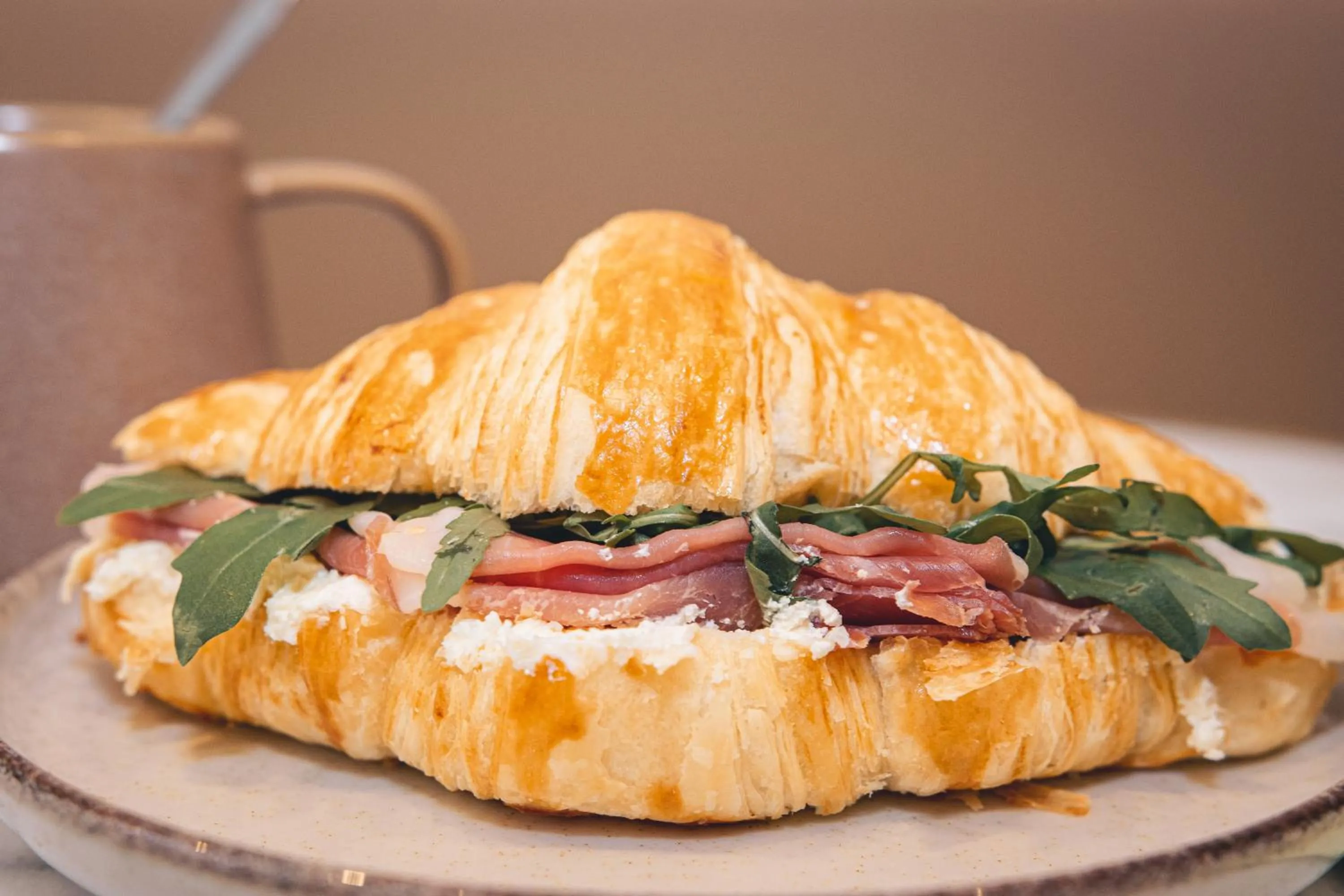 Continental breakfast in Casa Baritiu M