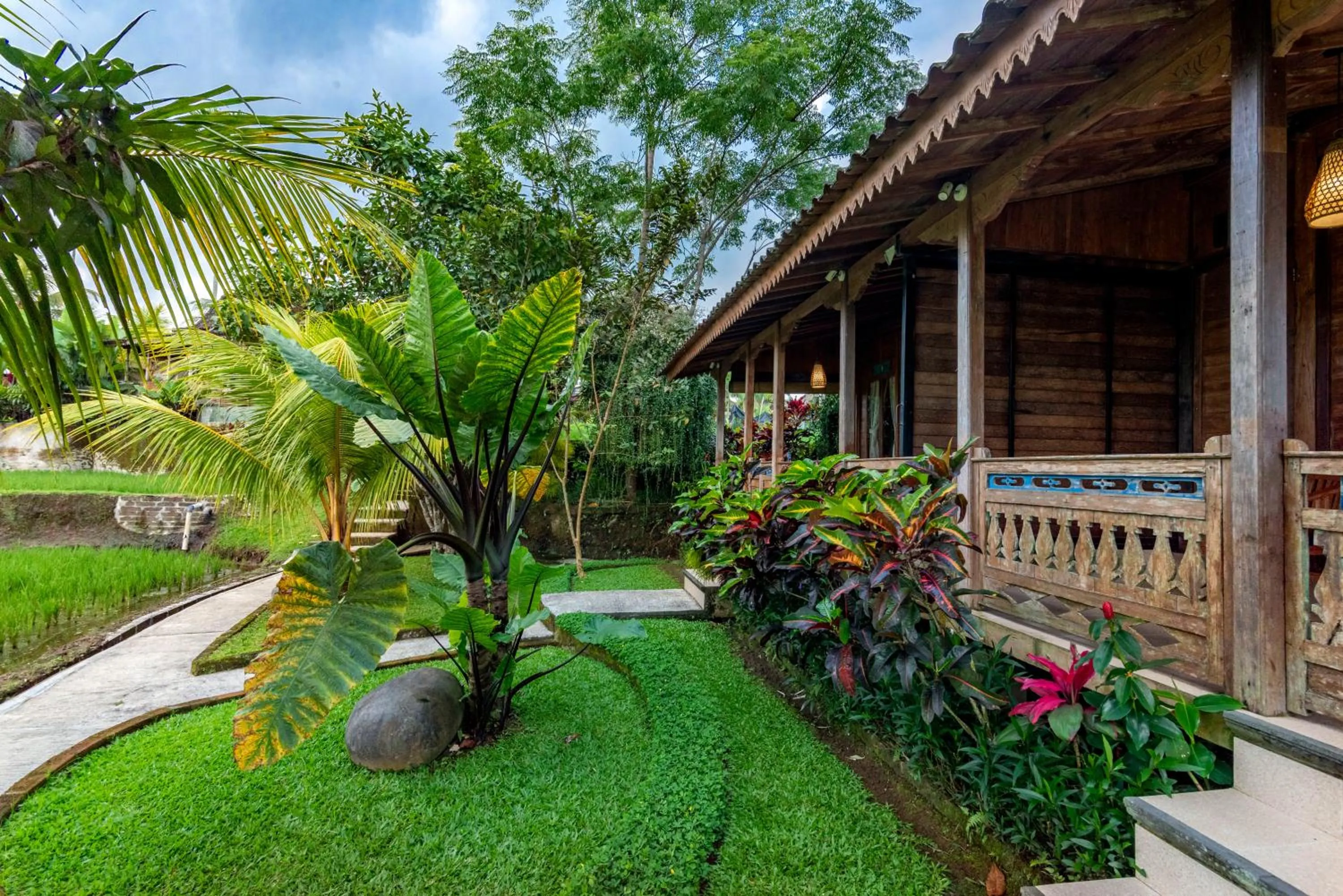 Garden in Taksu Sebatu Villa by Dhananjaya Hospitality