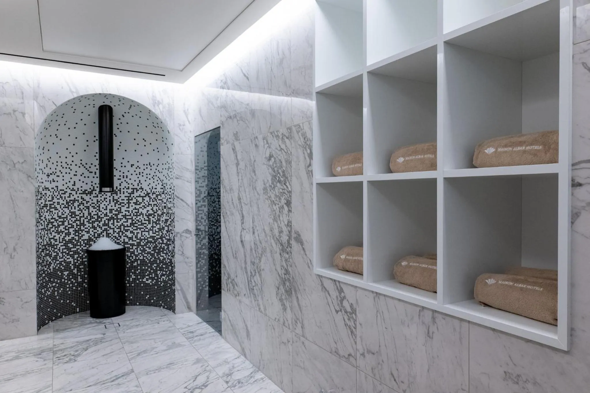 Spa and wellness centre/facilities in Maison Albar - Le Victoria