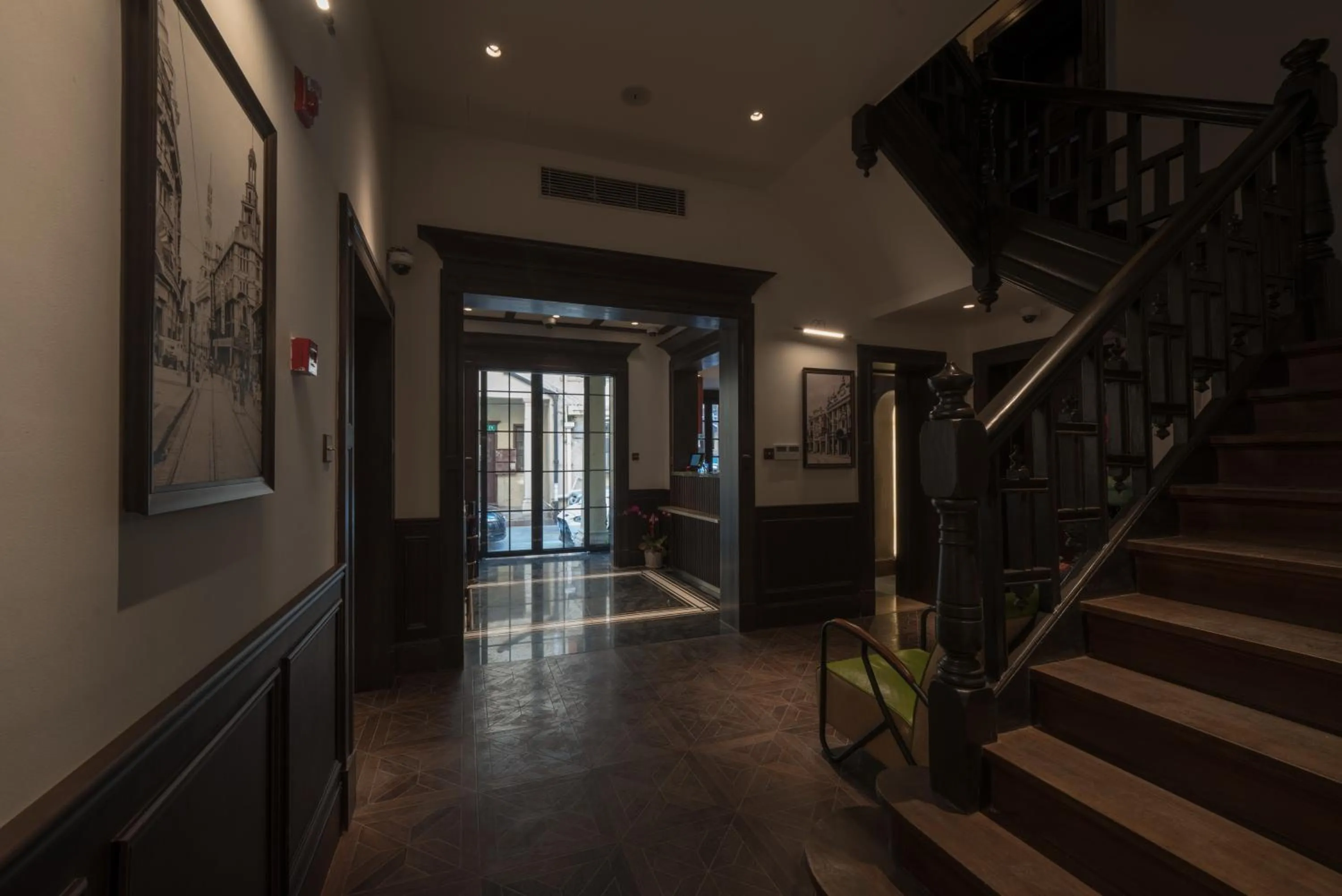 Shanghai Huaihai Mansion