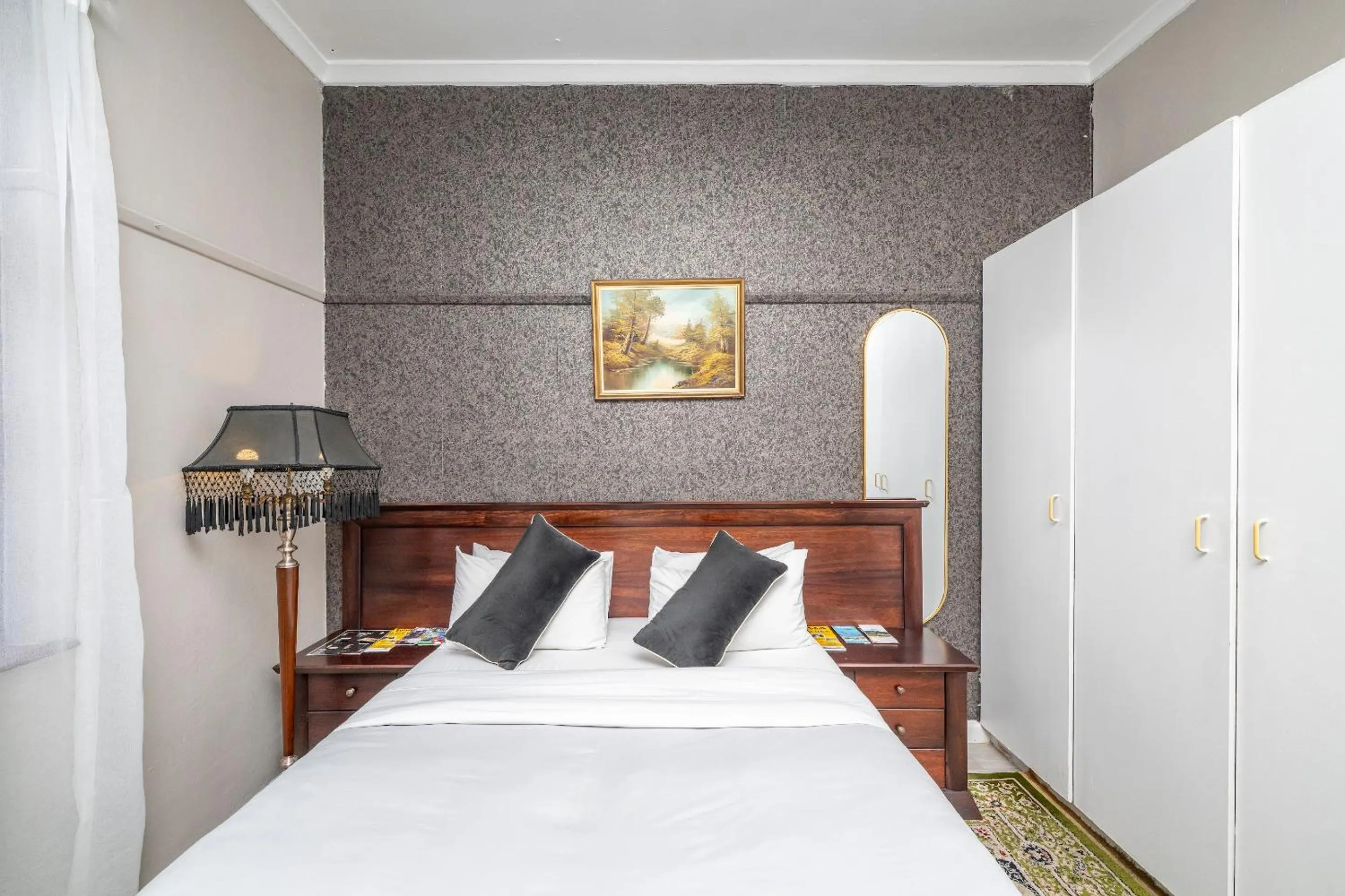 Bed in Prime Executive Accommodation