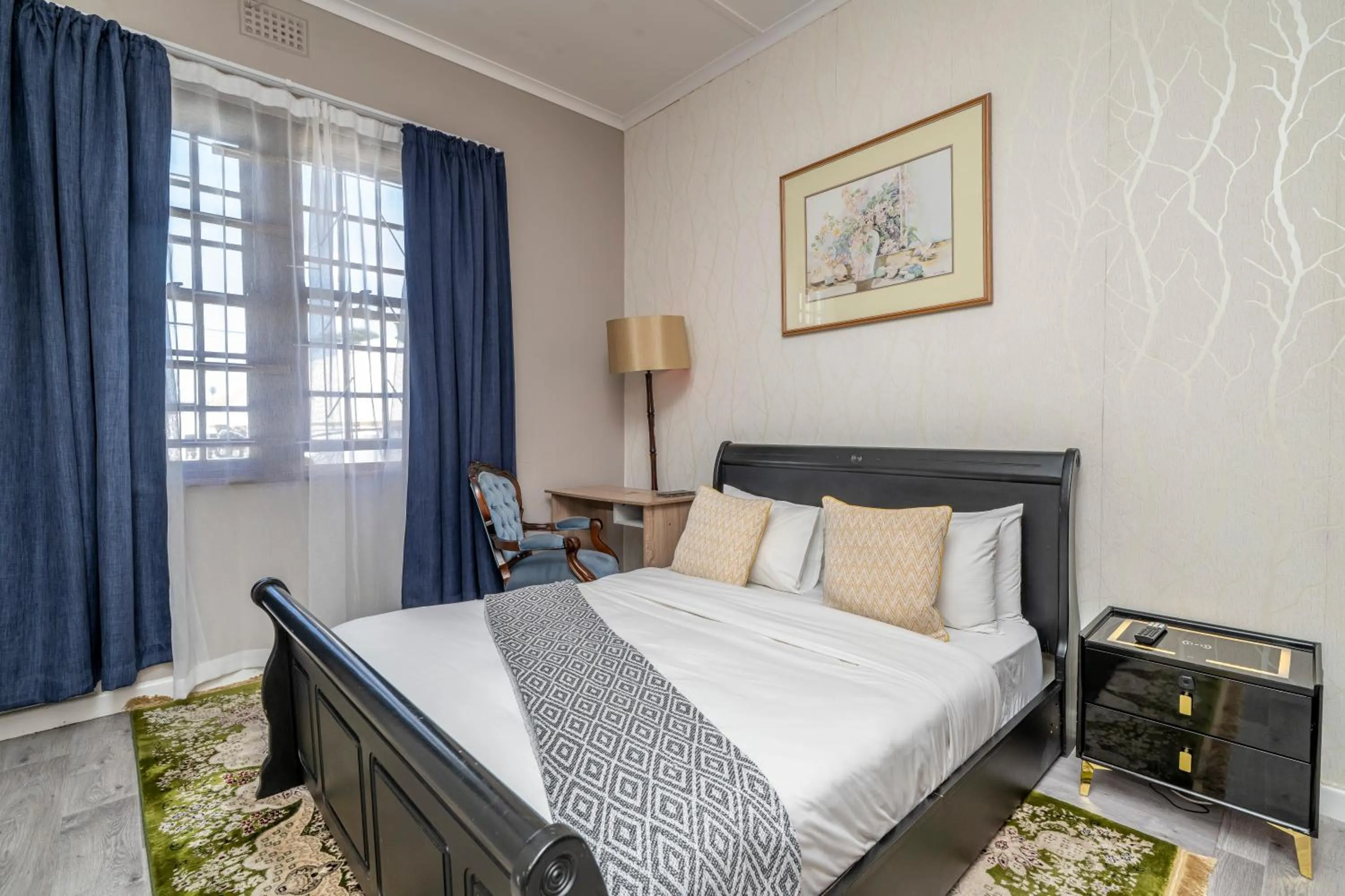 Bed in Prime Executive Accommodation