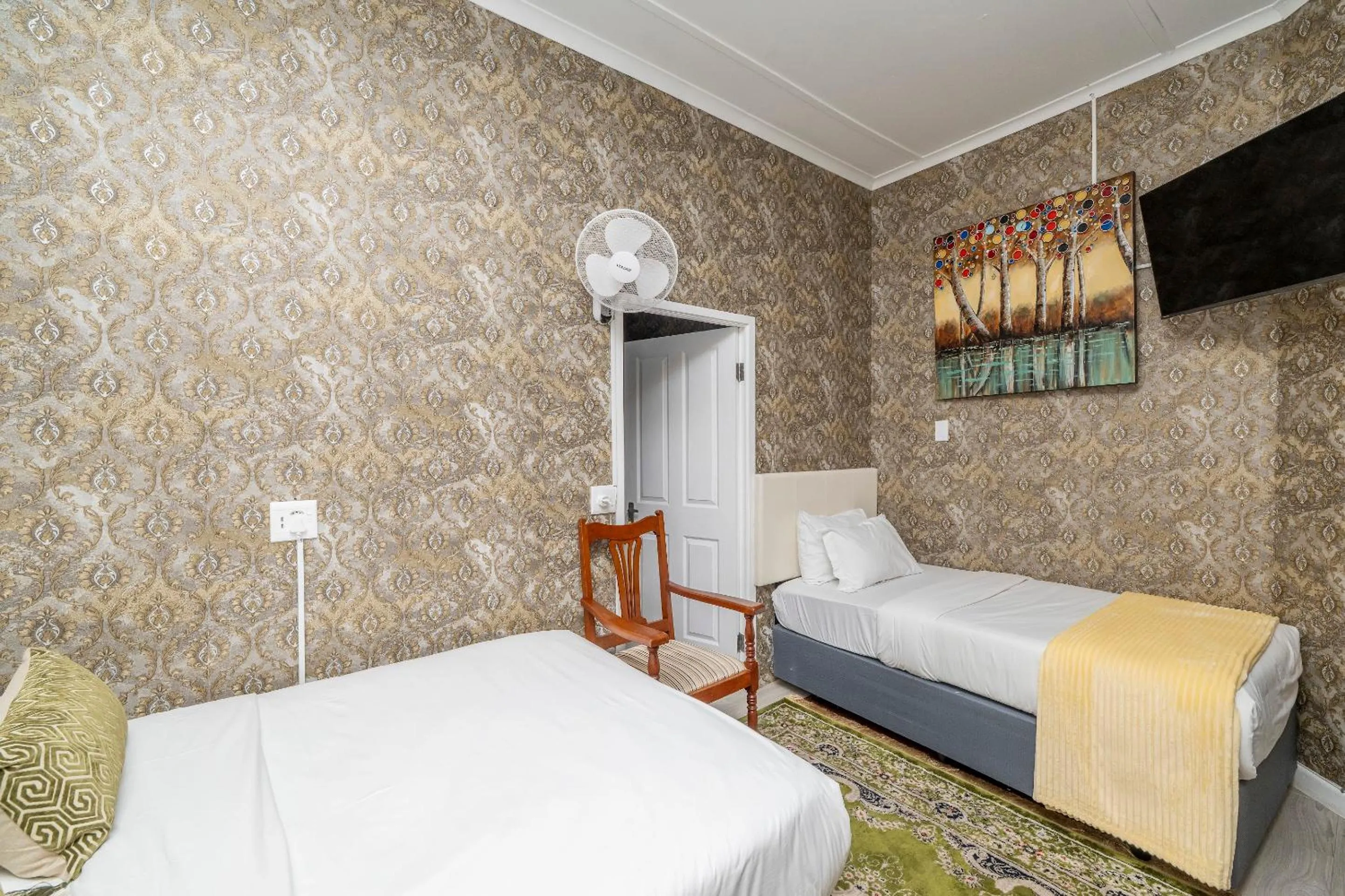 Bed in Prime Executive Accommodation