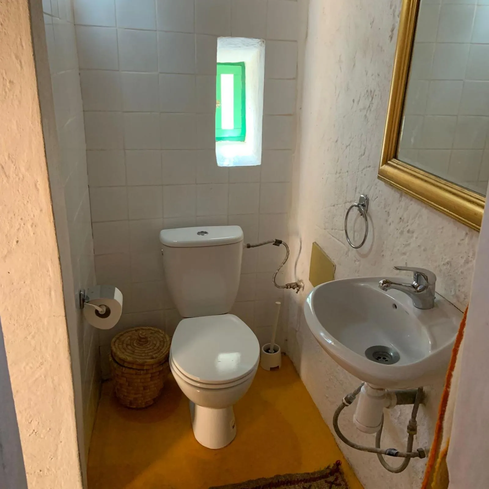 Bathroom in DAR INFIANE Tata