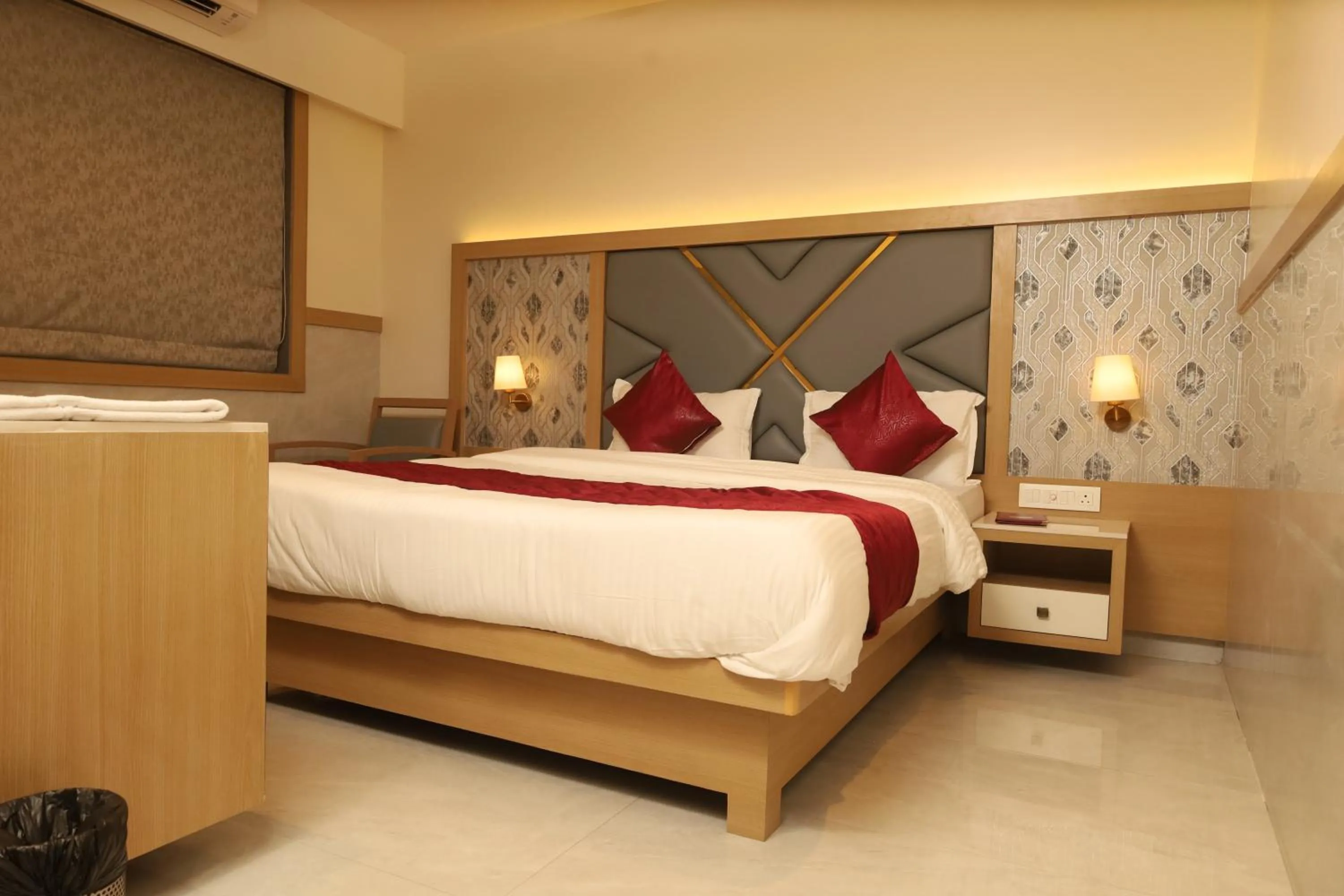 Bed in Hotel Prestige Residency