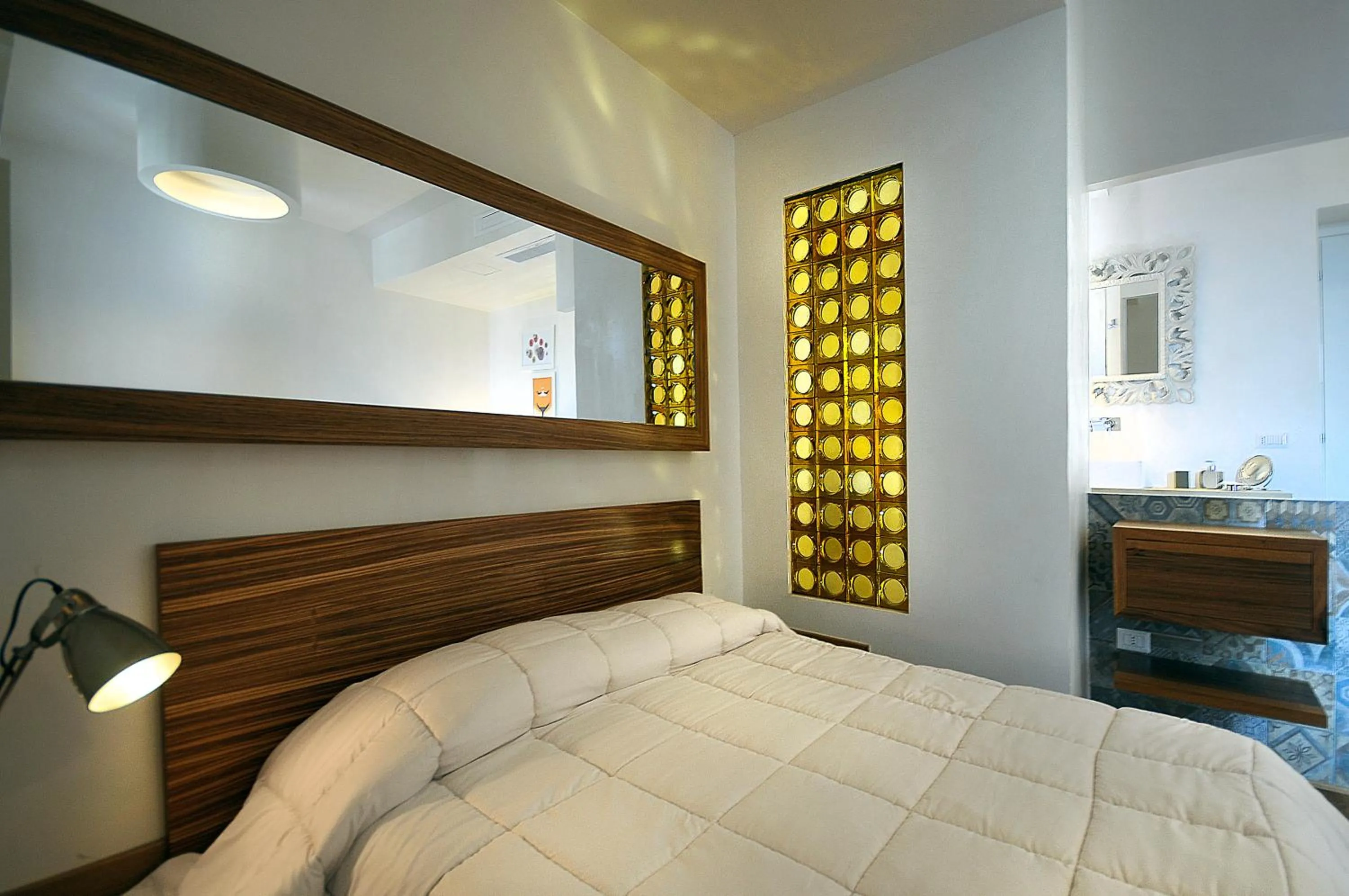 Bathroom, Bed in Villa Battista srl