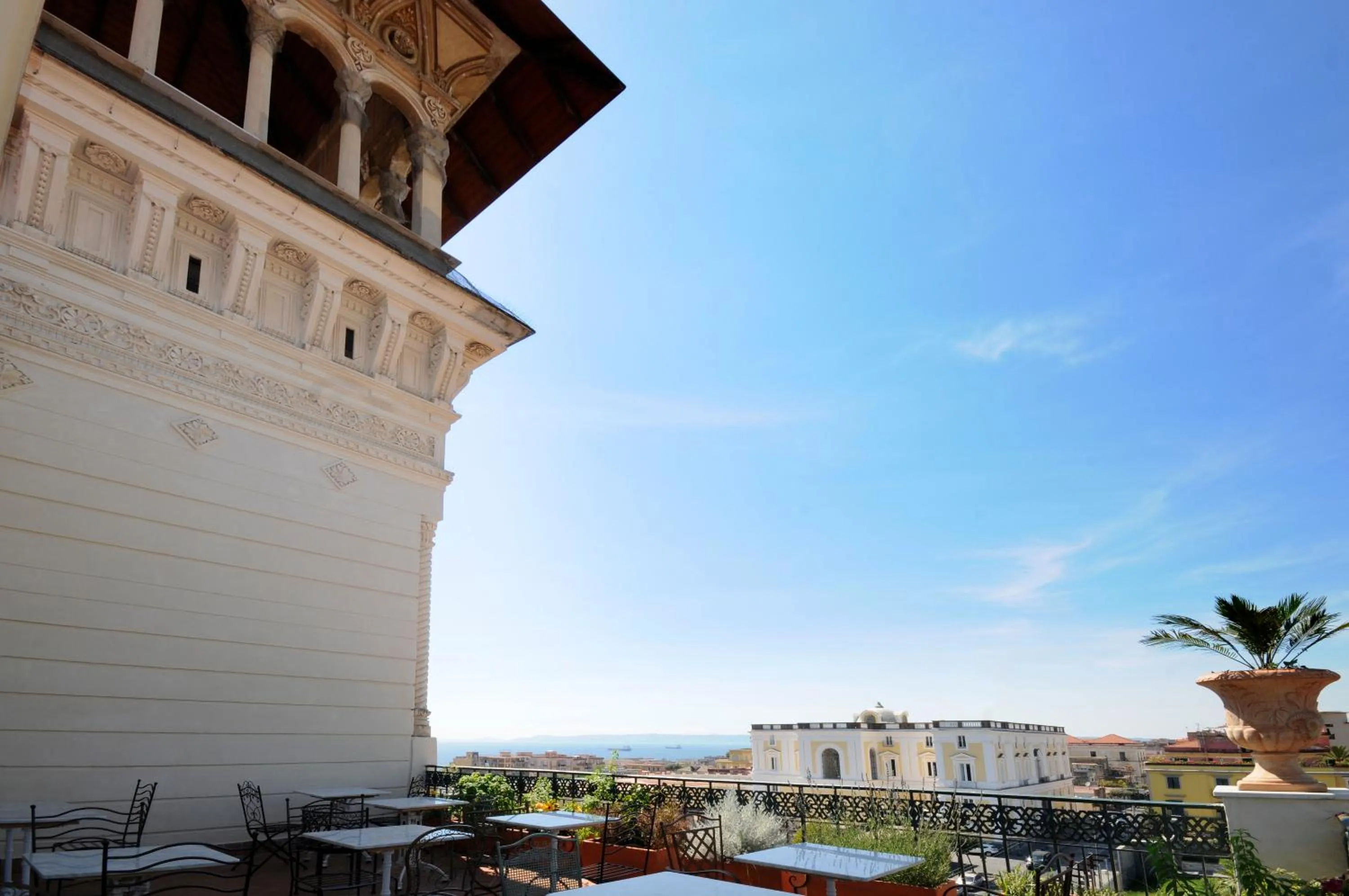 Property building in Villa Battista srl