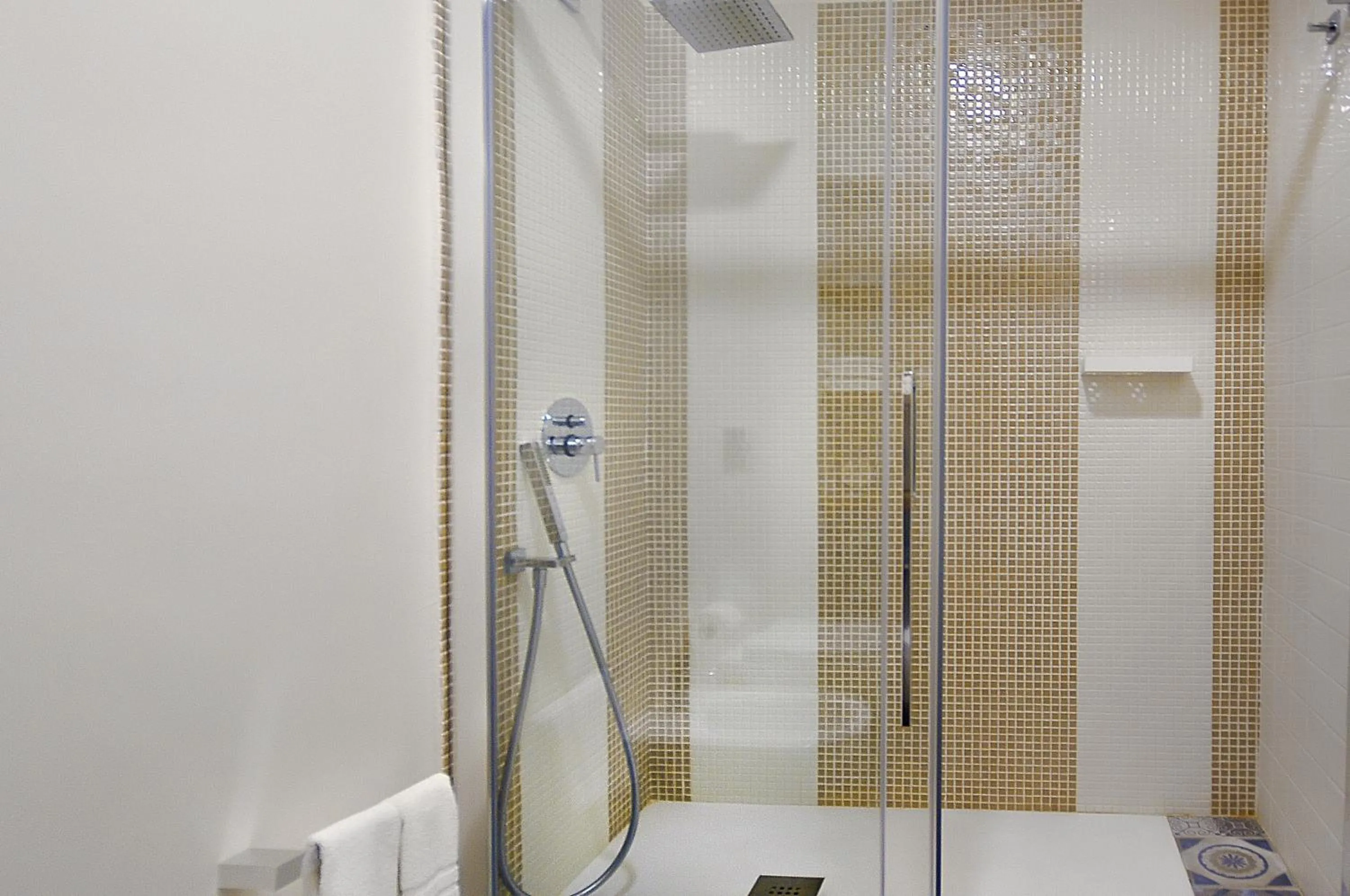 Shower in Villa Battista srl
