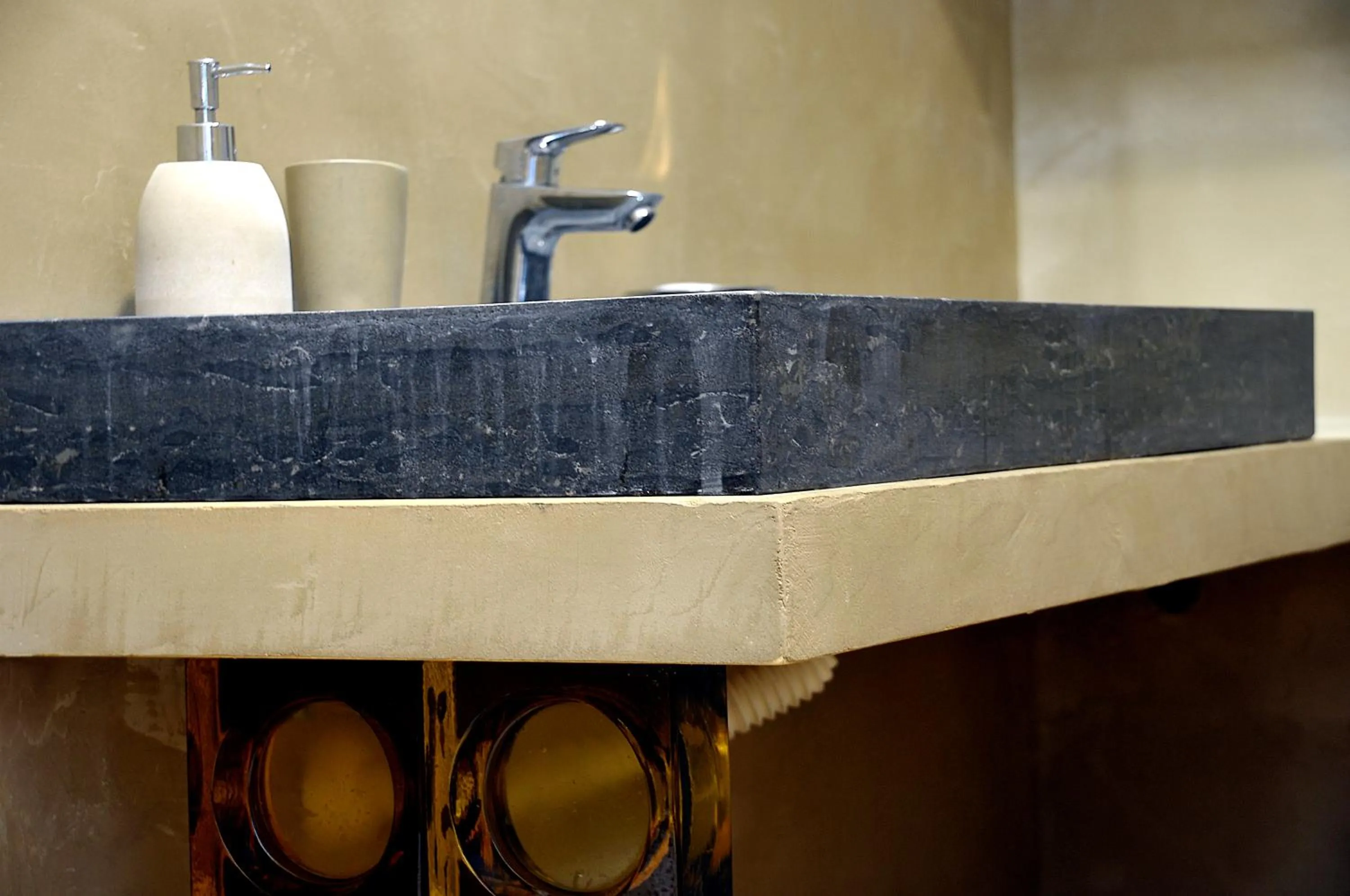 Bathroom in Villa Battista srl