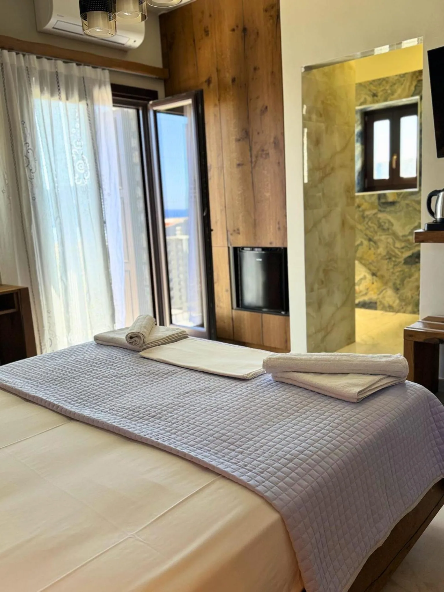 Bed in Armenopetra View Gerolimenas