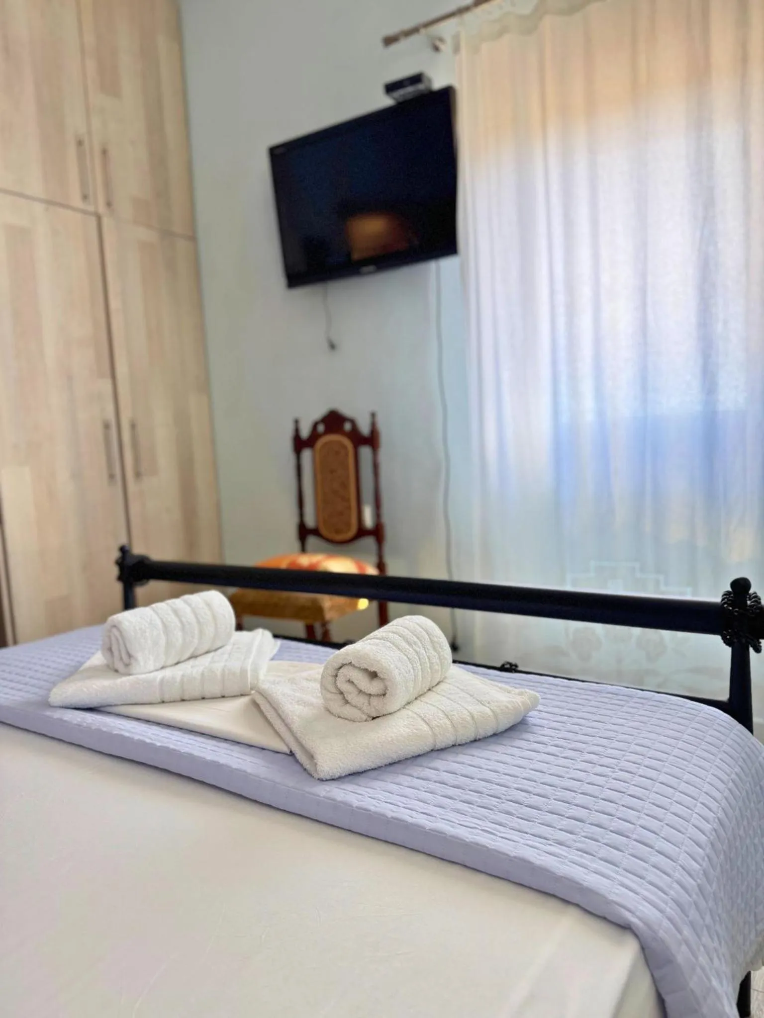 Bed in Armenopetra View Gerolimenas