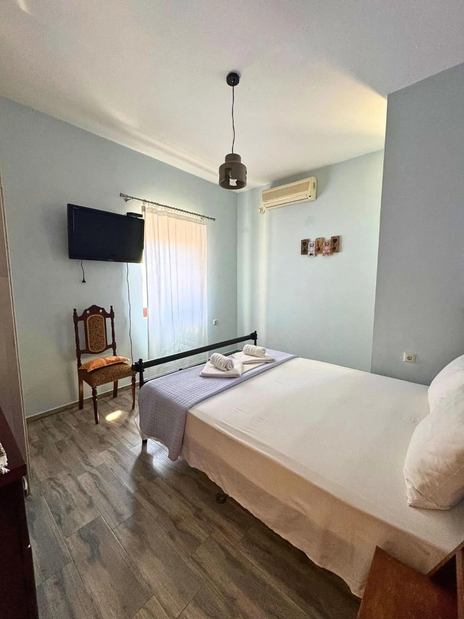 Bed in Armenopetra View Gerolimenas