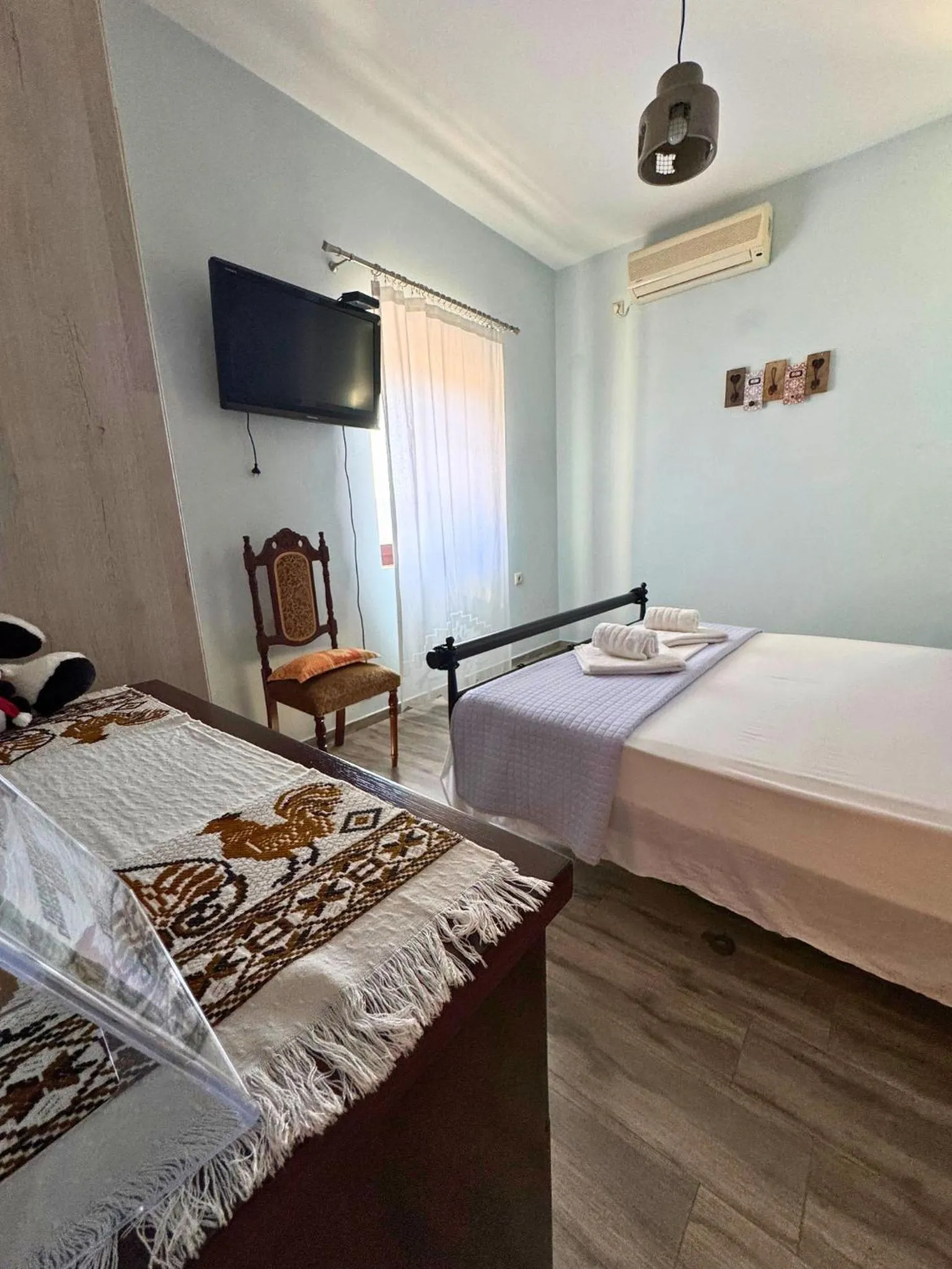 Bed in Armenopetra View Gerolimenas