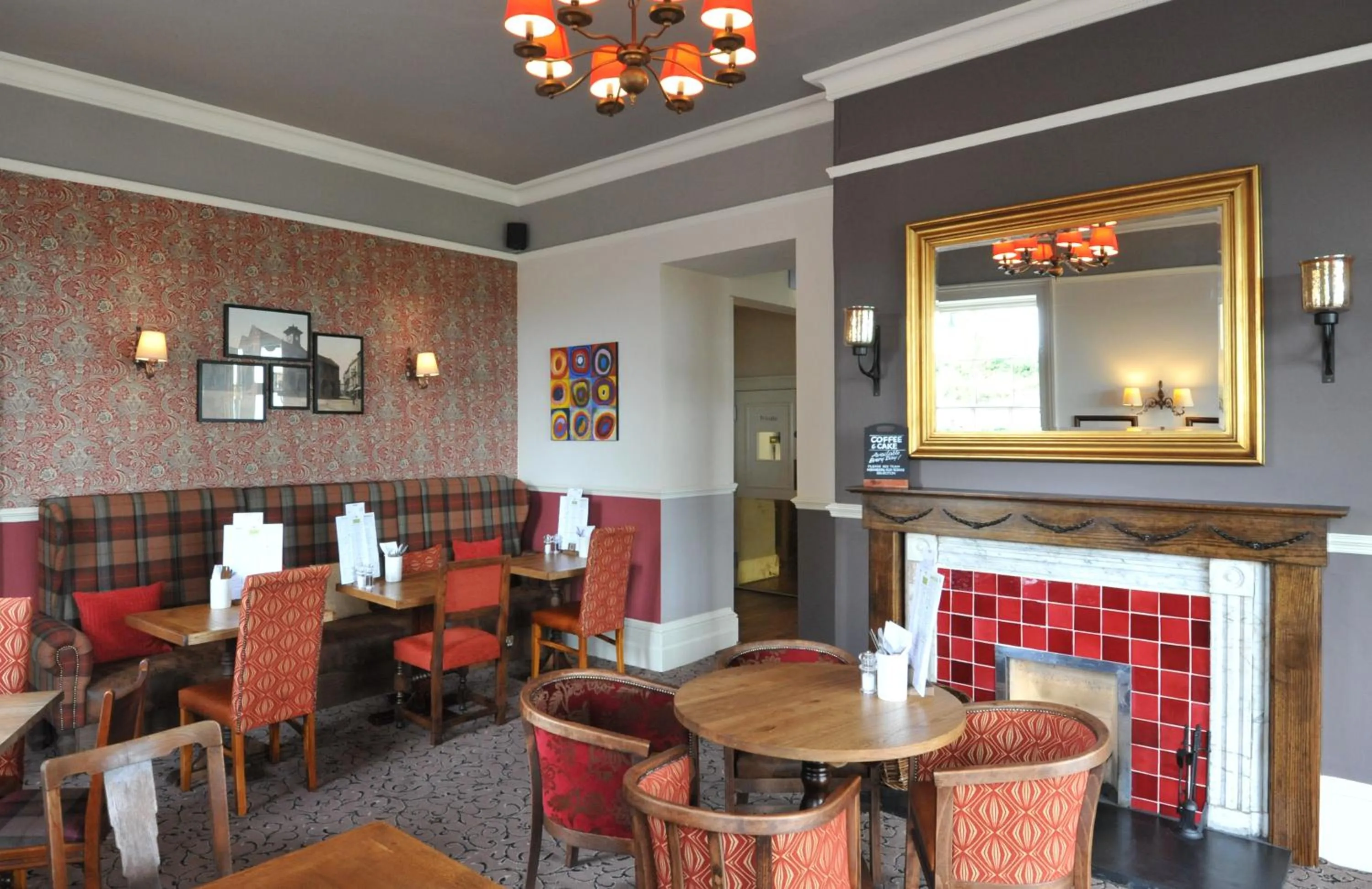 Restaurant/places to eat in Royal Hotel by Greene King Inns
