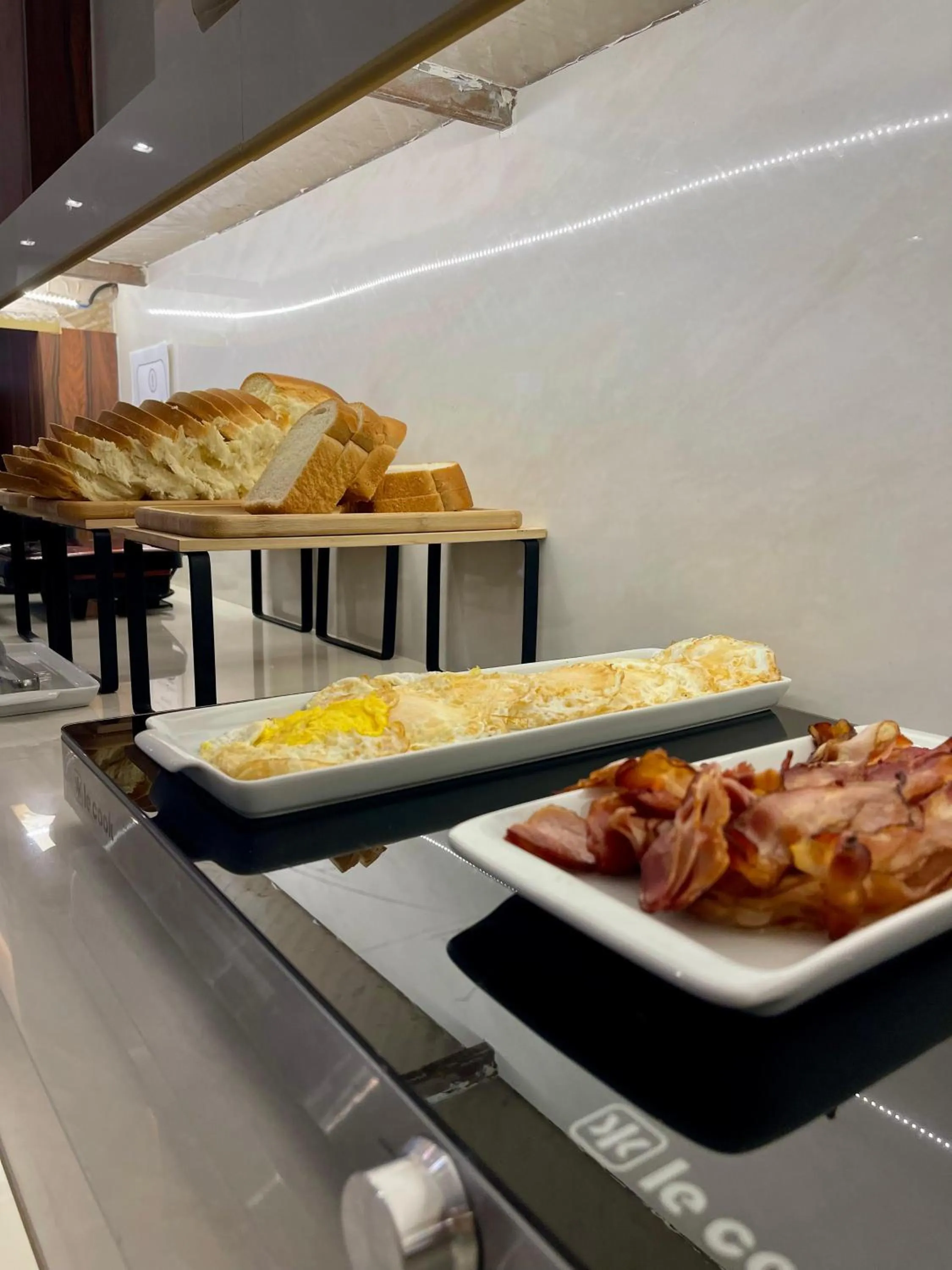 Breakfast in Riva Apart Hotel