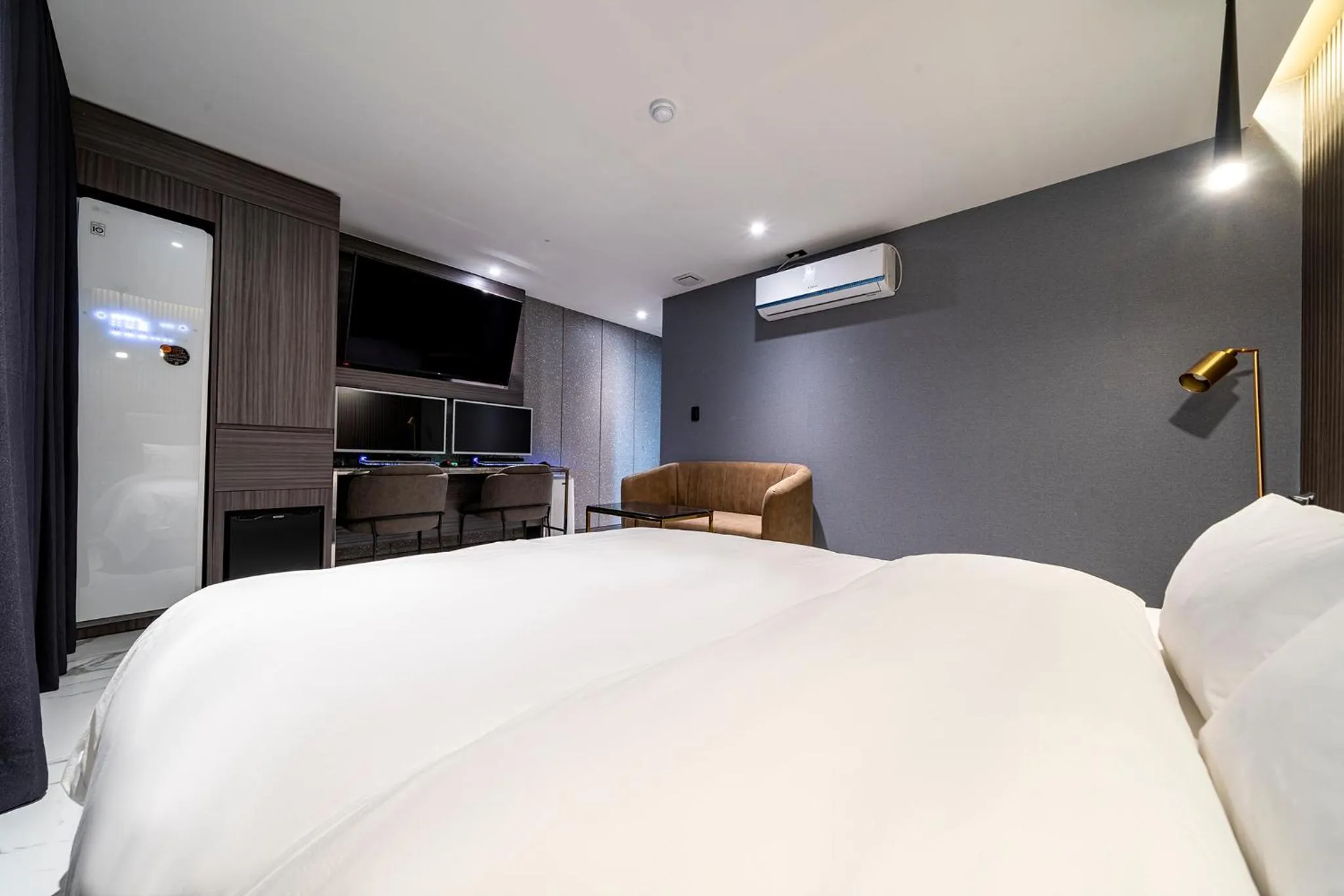 Bed in 충주 어반브라운호텔