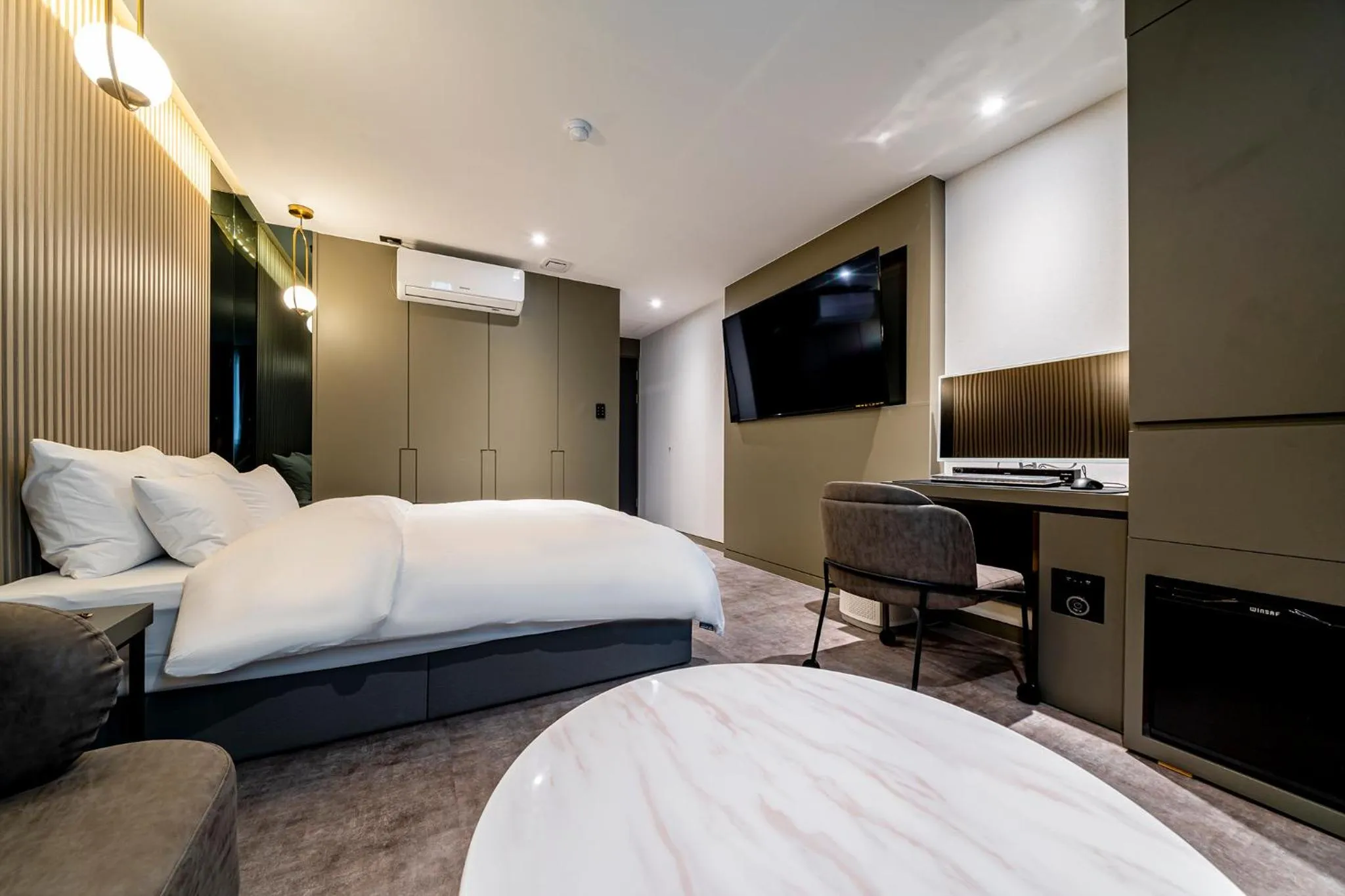 Bed in 충주 어반브라운호텔