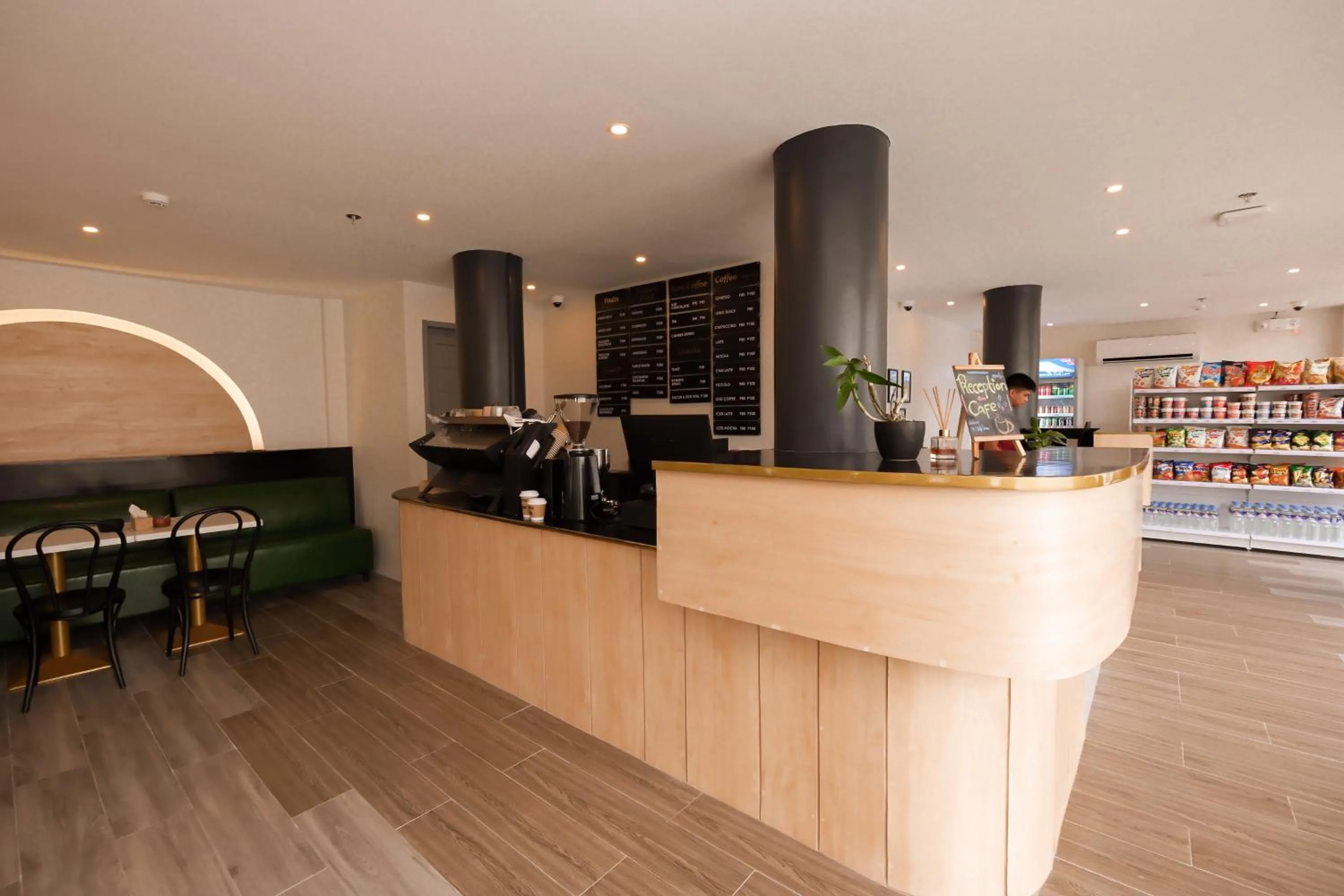 Restaurant/places to eat in The Quarters by Rosey