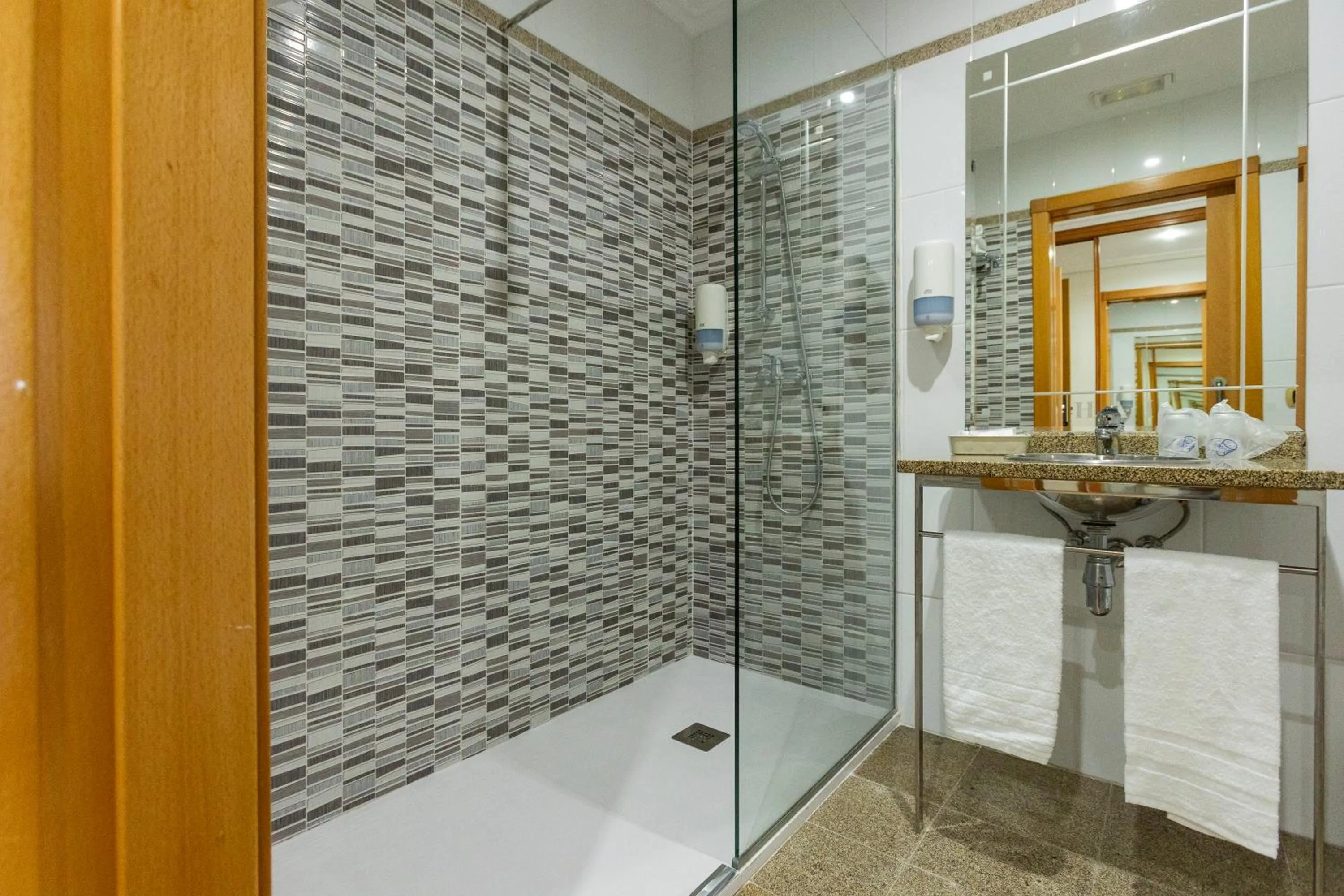 Toilet in Hotel Alfonso I