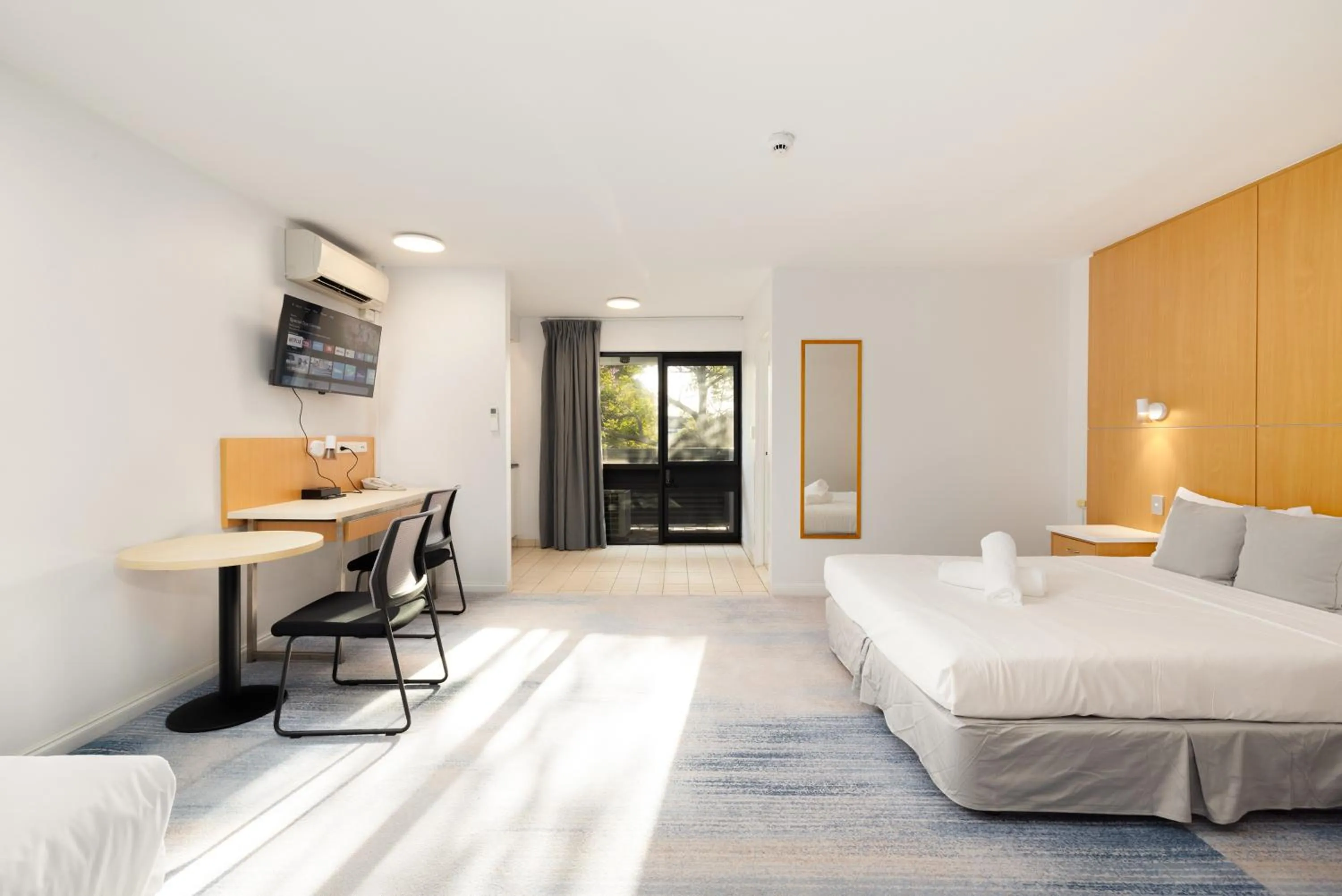 Bed in Asraport Motel