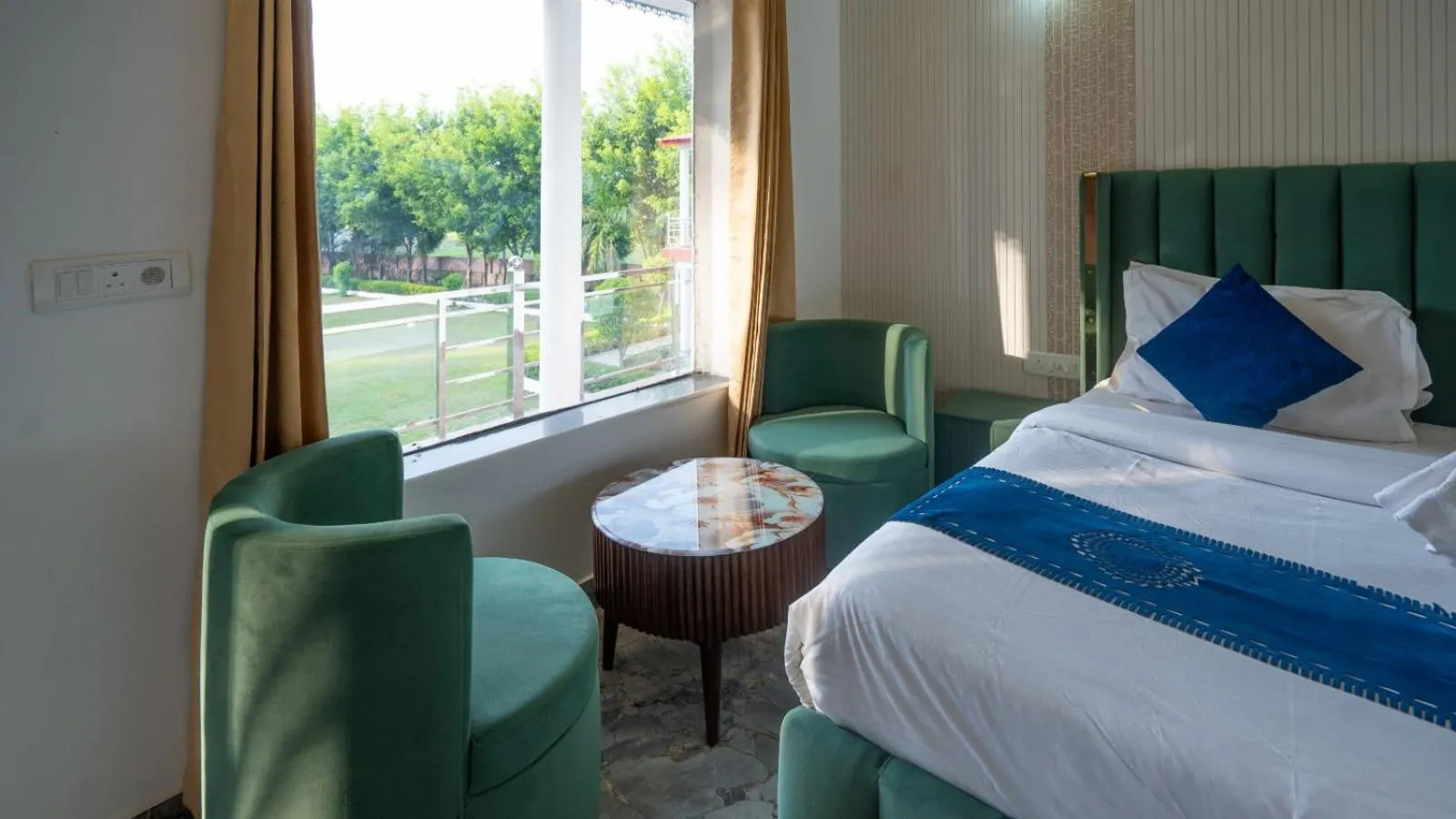 Bed in Corbett Holiday Forest Resort