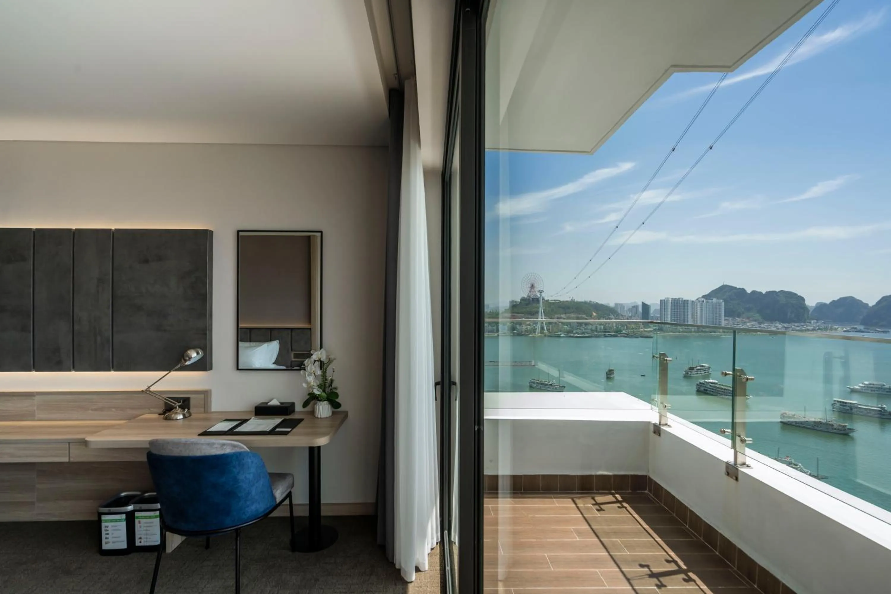 Balcony/Terrace in Wyndham Garden Legend Halong