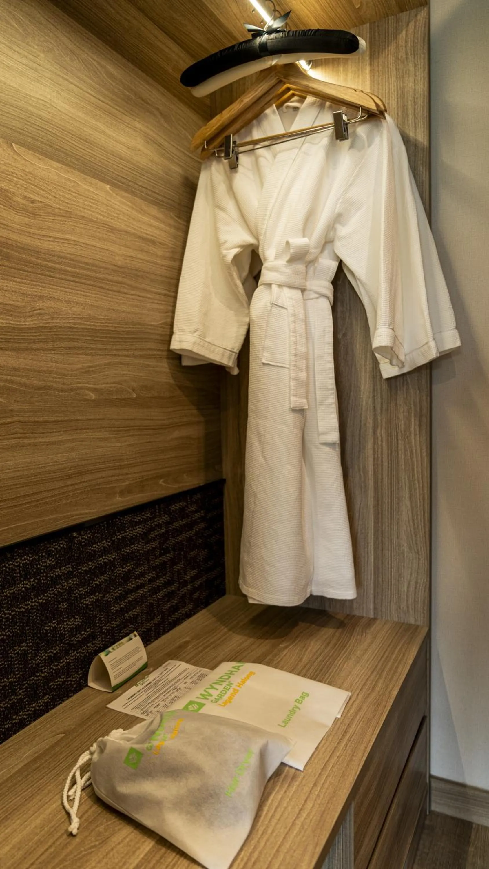 wardrobe in Wyndham Garden Legend Halong
