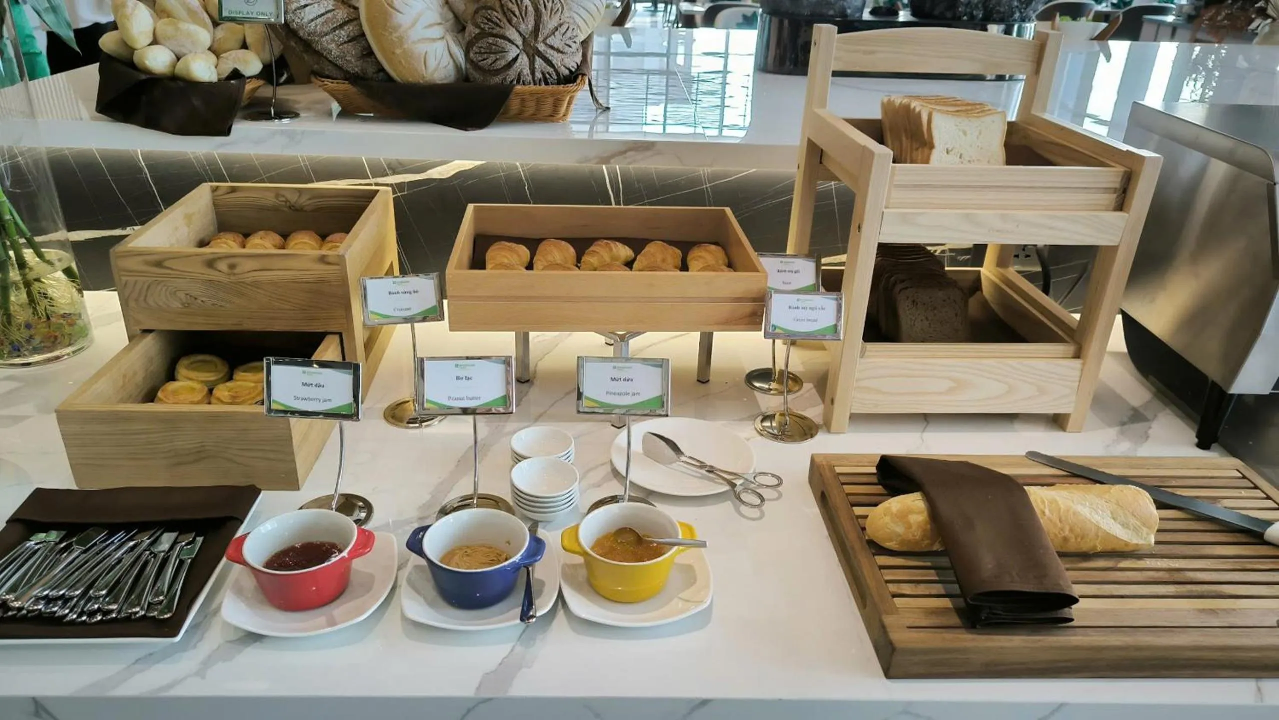 Breakfast in Wyndham Garden Legend Halong