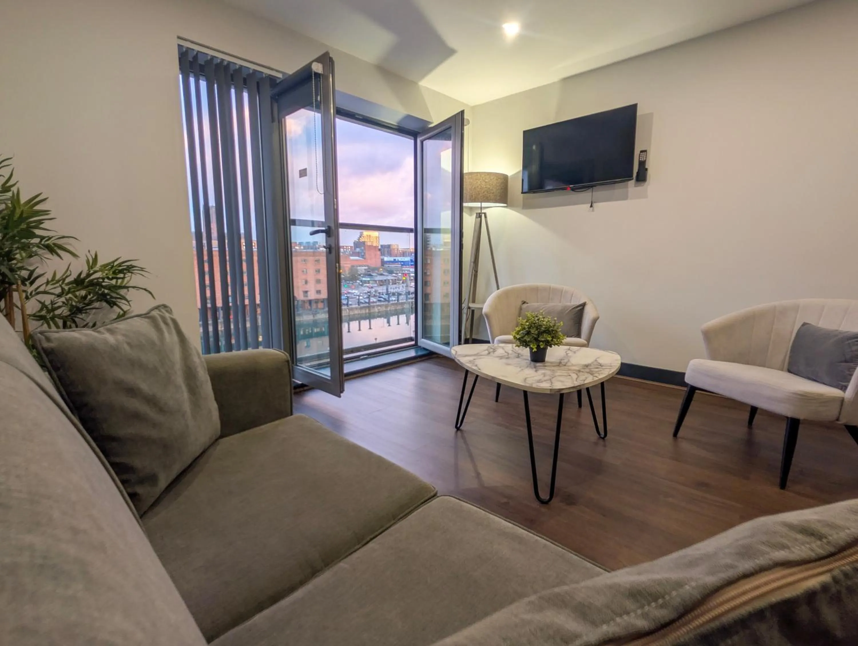 Dockside Aparthotel, Best Western Signature Collection