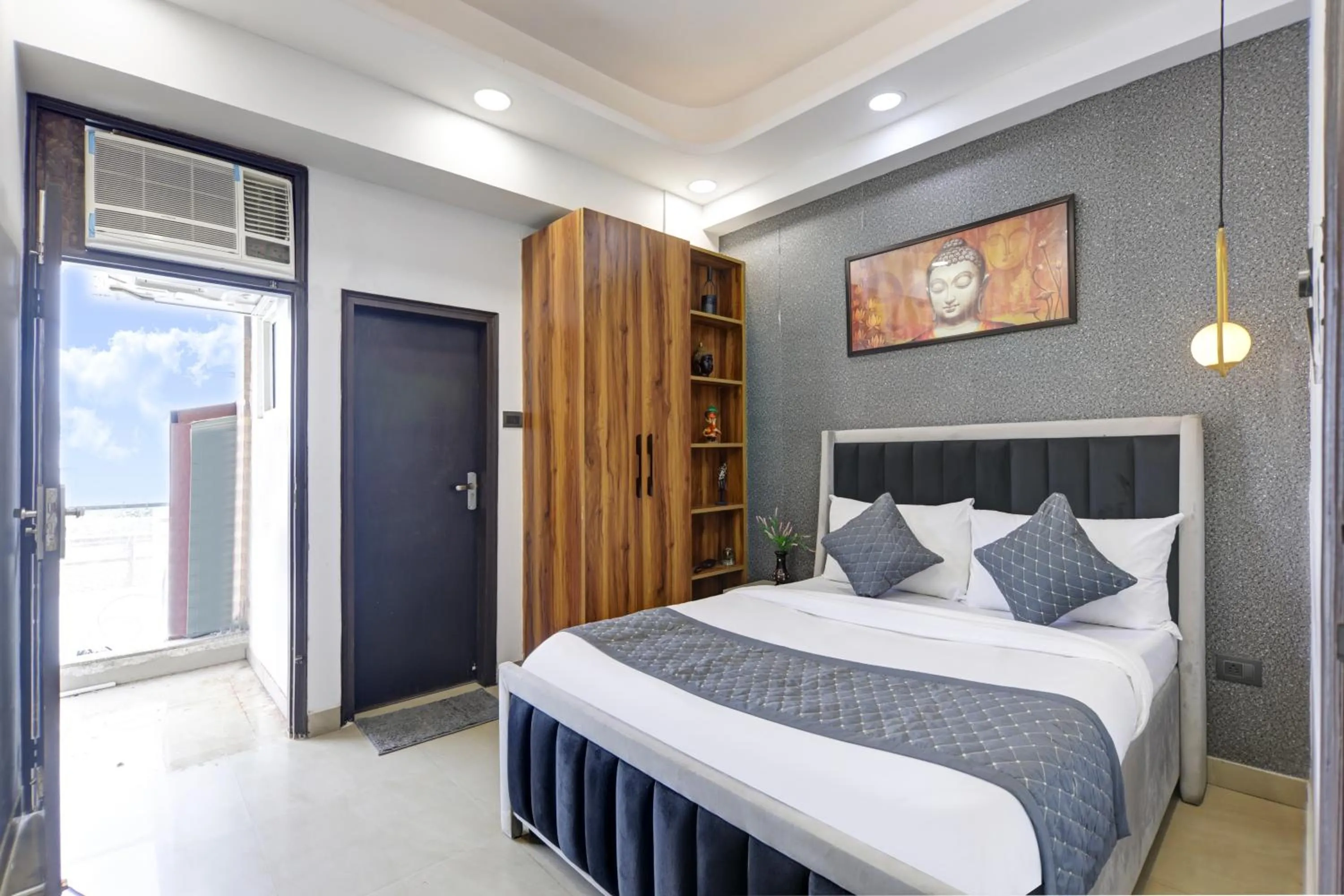 Bed in Hotel The Rasa at Vasundhara