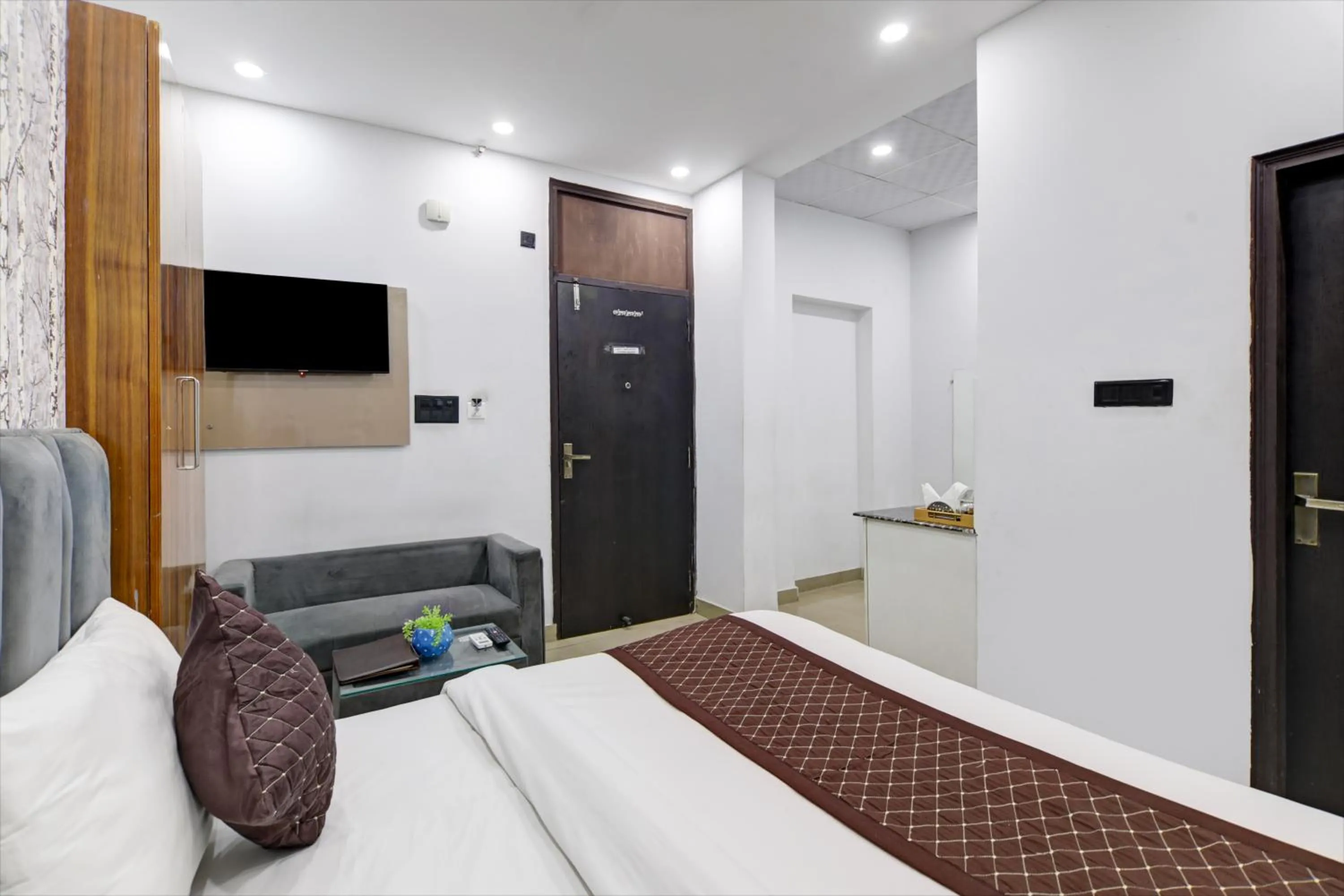 Bed in Hotel The Rasa at Vasundhara