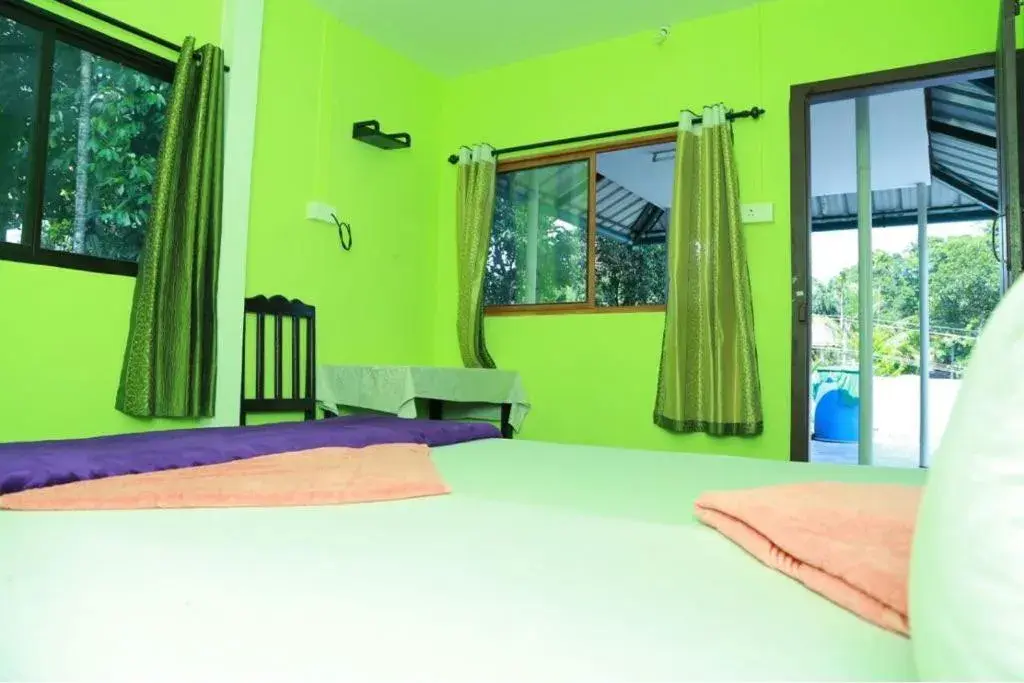 Budget Double Room in Dean Dale Cottages Budget Double Room in Dean Dale Cottages