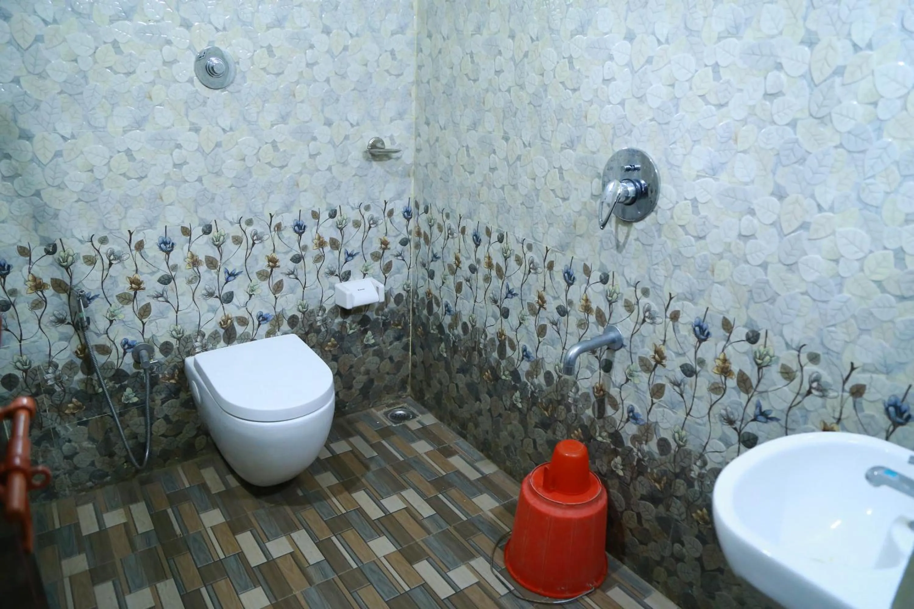 Toilet in Dean Dale Cottages