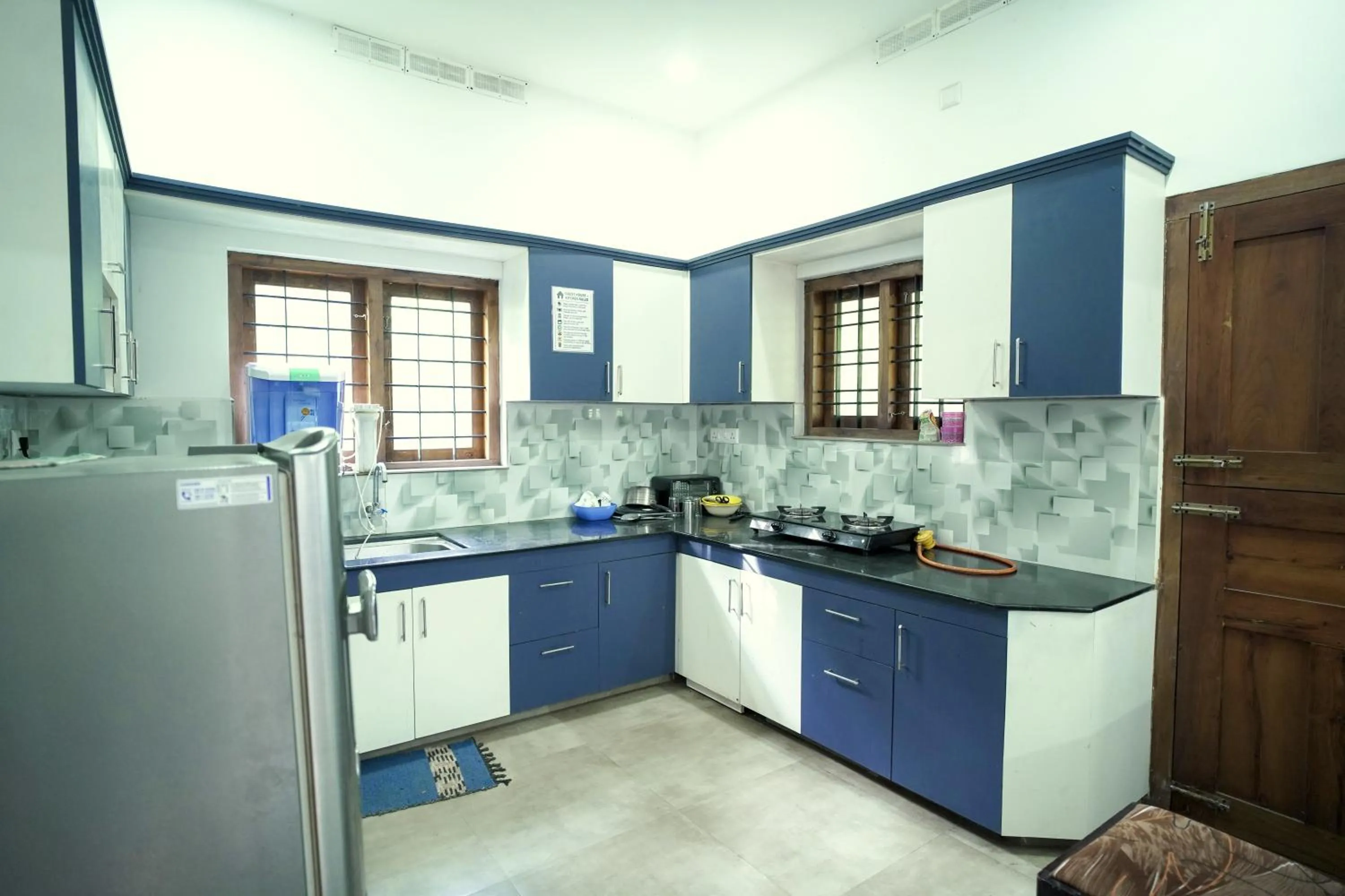 Kitchen or kitchenette in Dean Dale Cottages